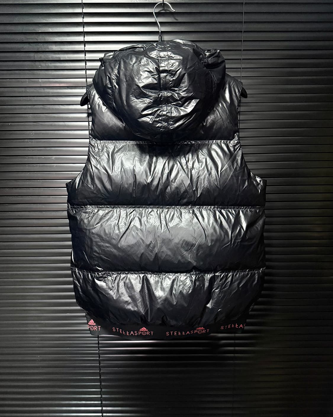 아디다스 스텔라 맥카트니 스포츠 유광 푸퍼 패딩 블랙 검정 90 S 핑크 상품이미지5