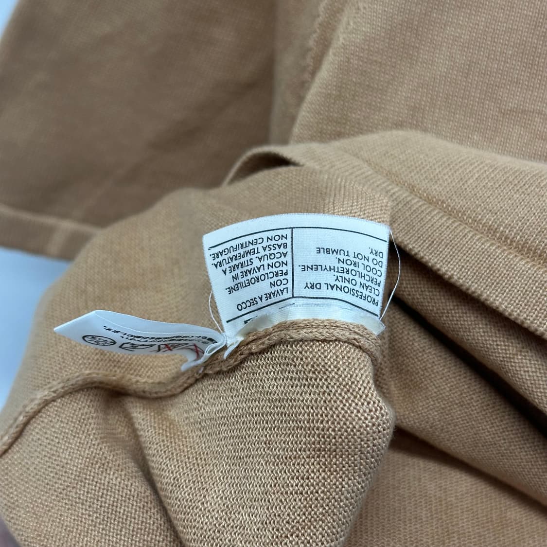 페라가모 디테일 반팔 니트 상품이미지7