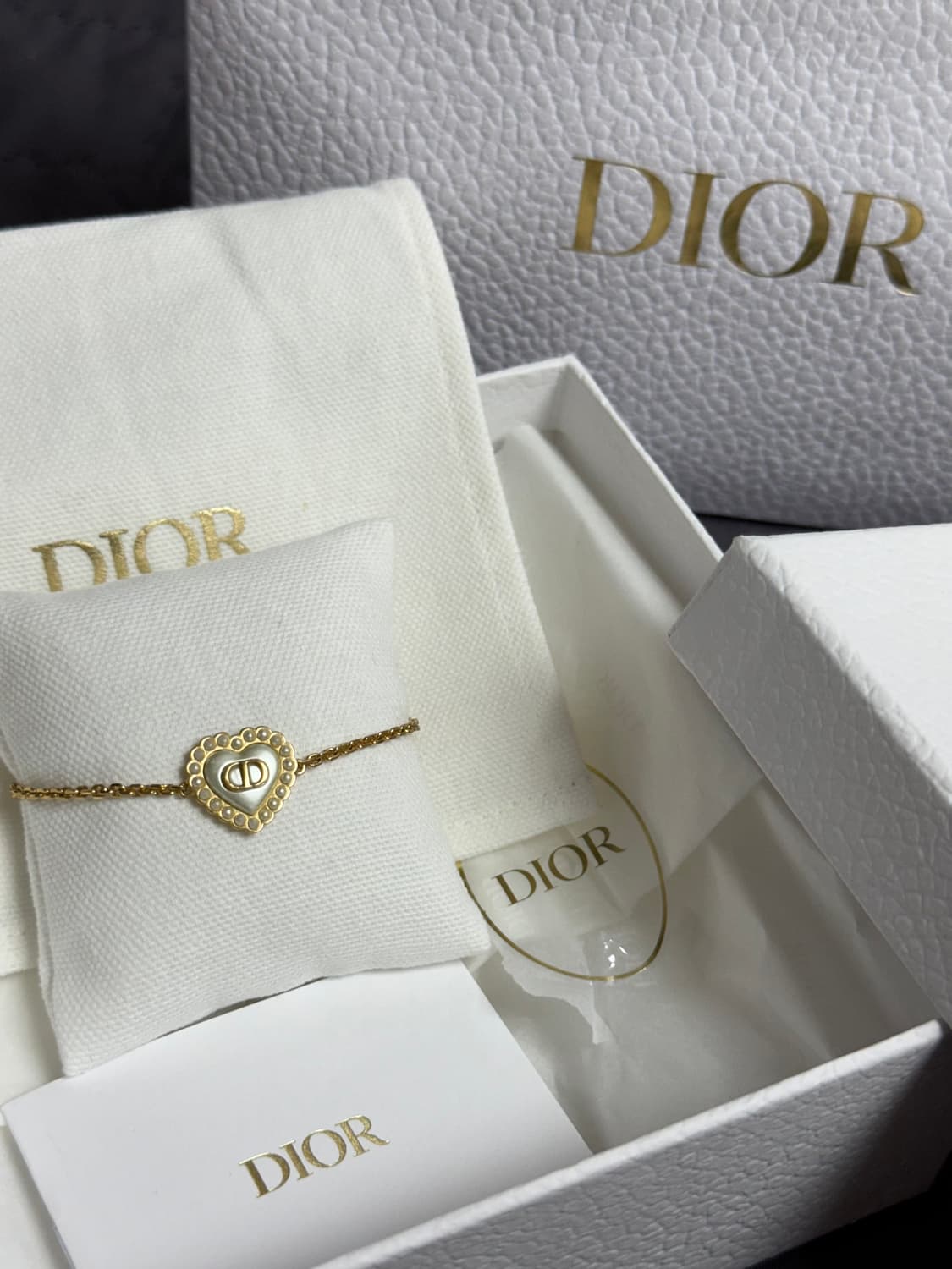 디올 하트 CD 팔찌 골드 풀구성 상품이미지1