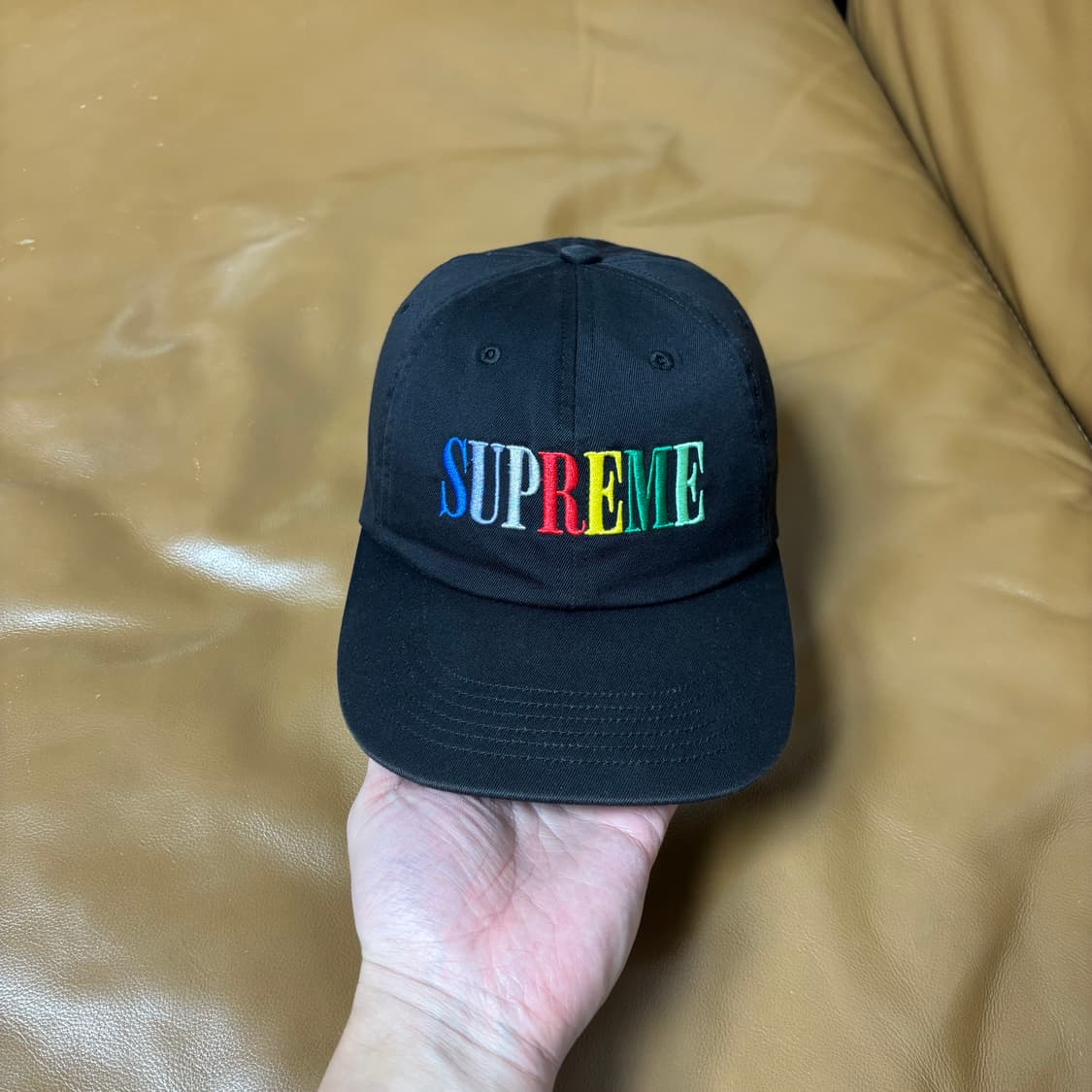 슈프림 6패널 볼캡 모자 멀티 컬러 로고 블랙 상품이미지2