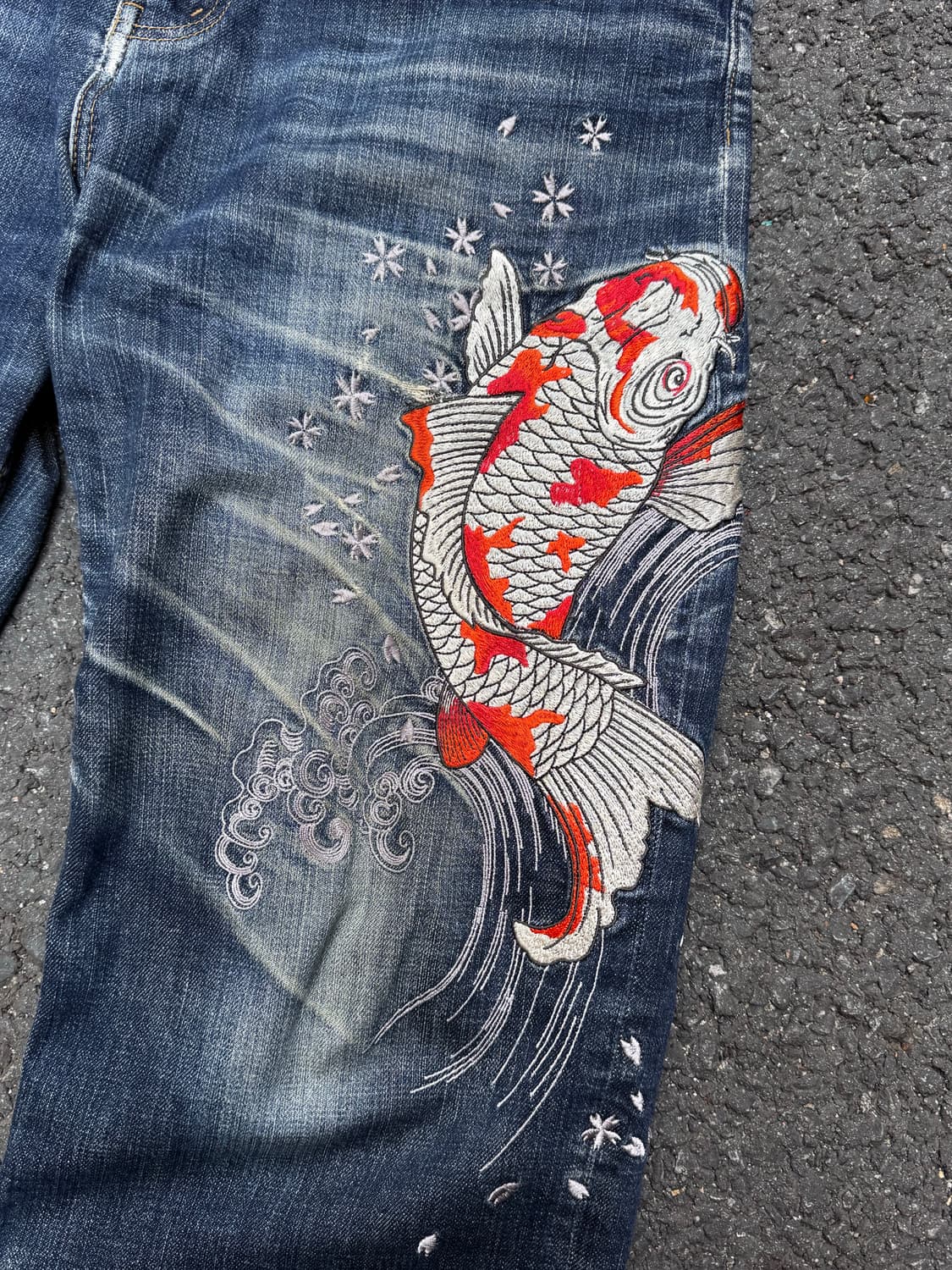 카라쿠리타마시 오리엔탈 코이 자수 데님팬츠 상품이미지5