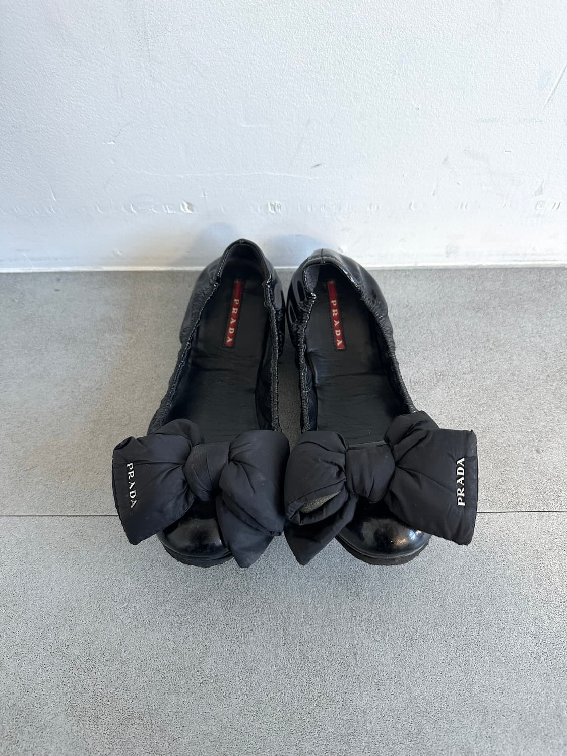 프라다 스포츠 리본 플랫 슈즈 상품이미지2