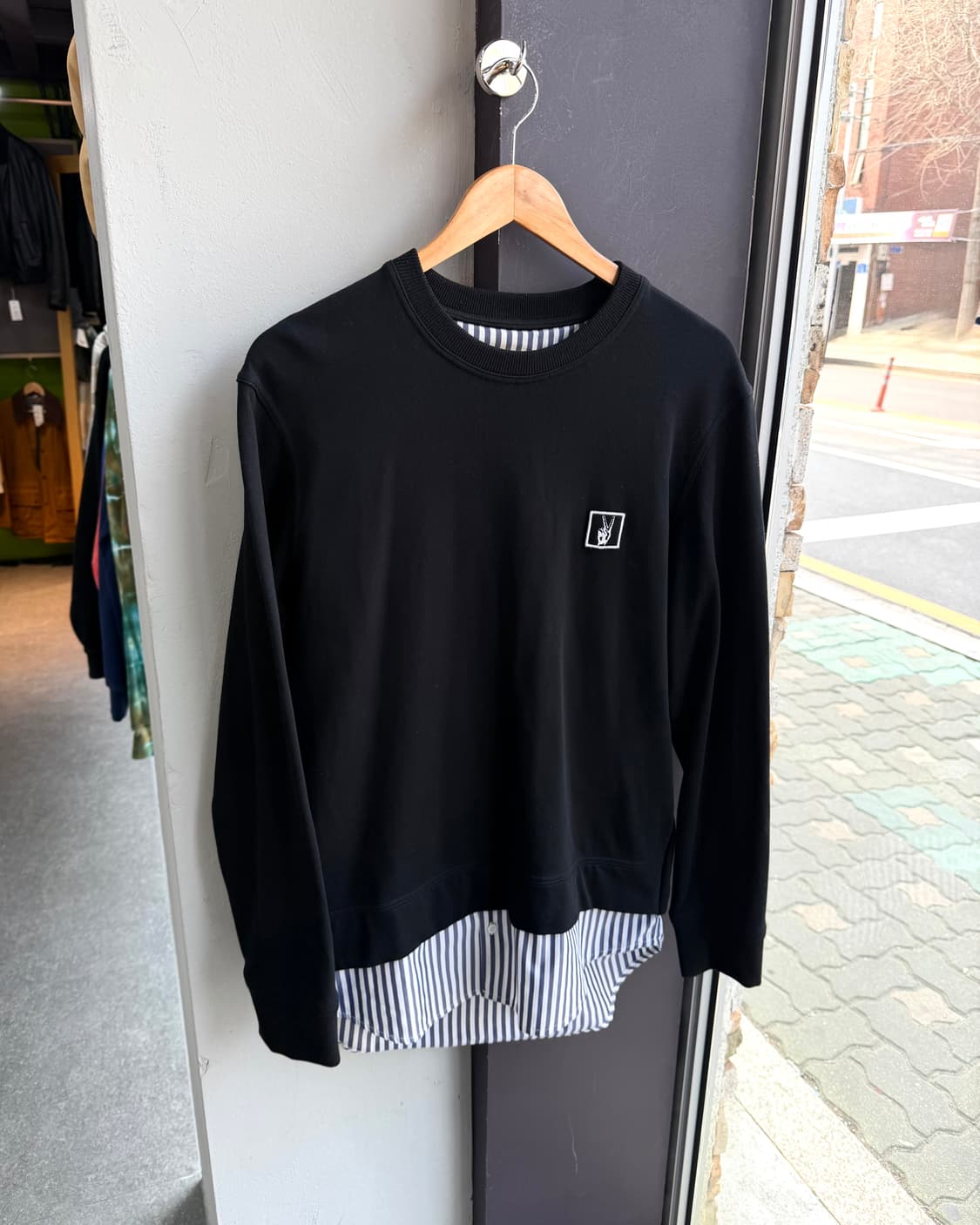 48/ 솔리드옴므 셔츠 레이어 로고 맨투맨 상품이미지3