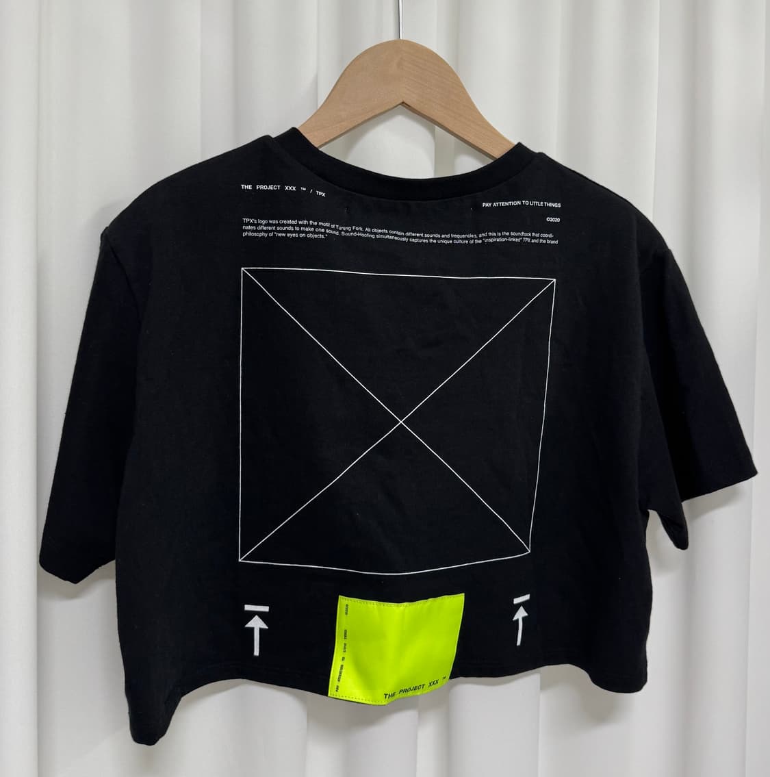 [새상품] TPX 블랙 크롭 반팔티셔츠 상품이미지5