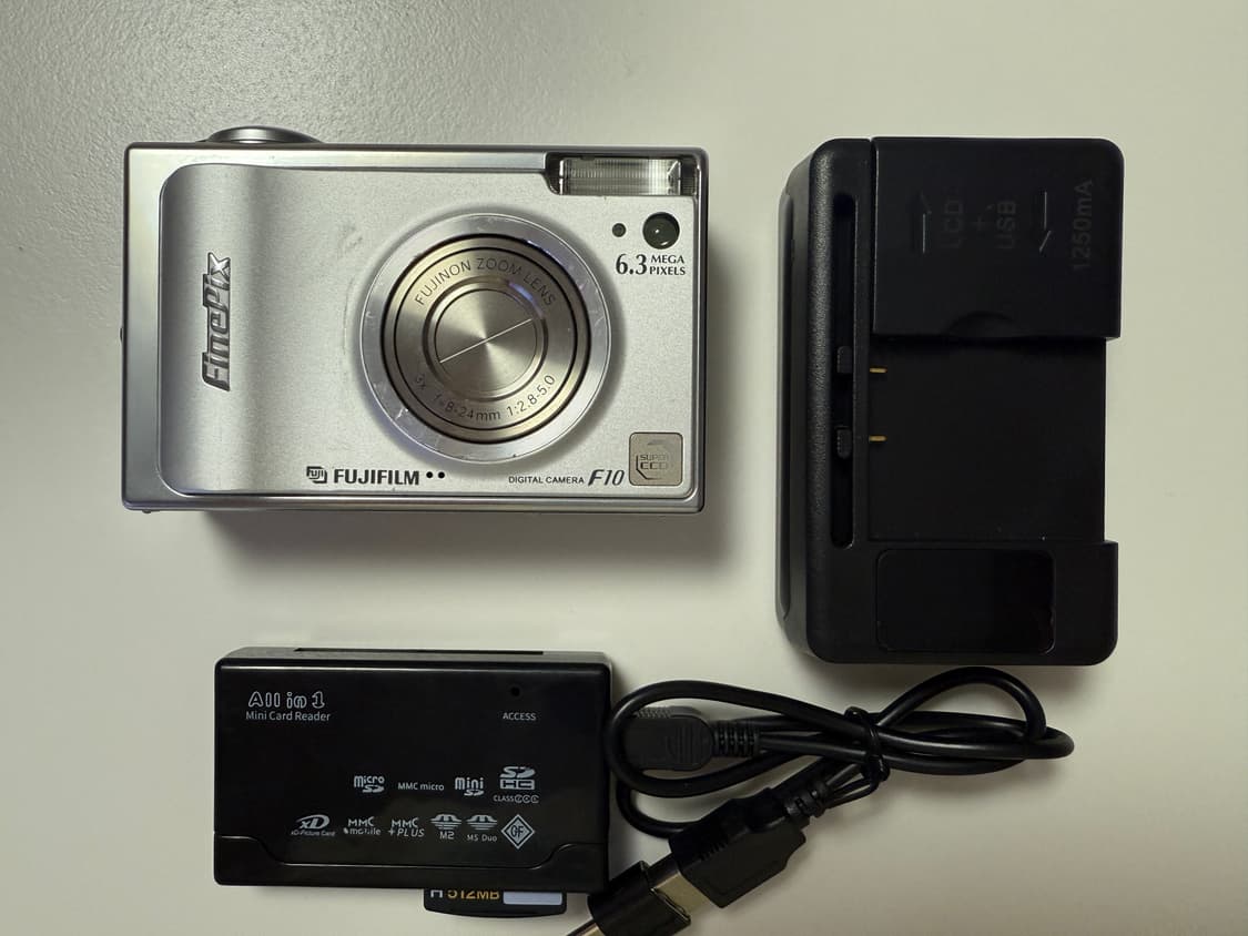 청량,필카느낌) Fujifilm FinePix F10 후지 파인픽스 디카 상품이미지1