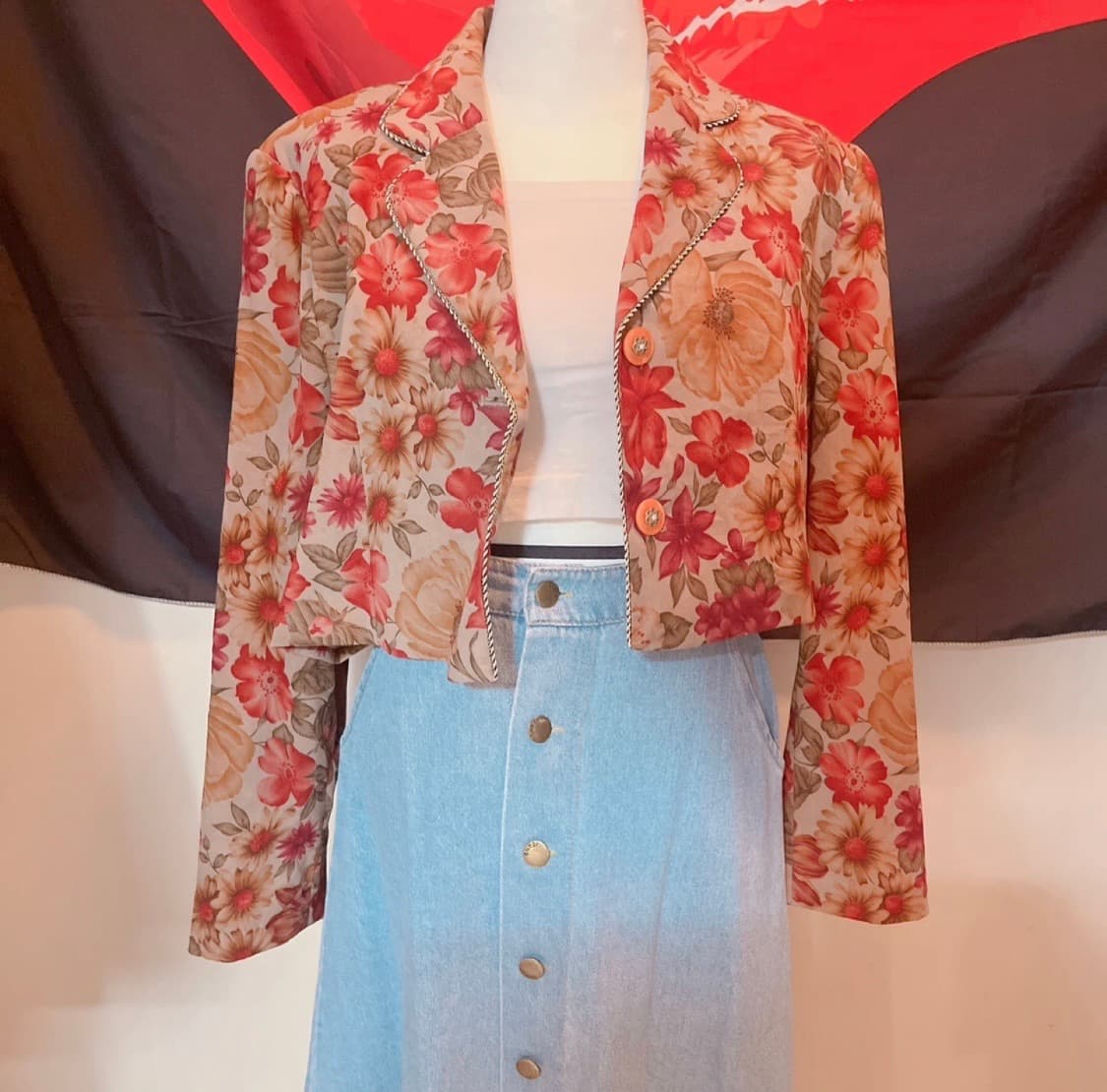 UNIQUE FLOWER FATTERN SHORT JACKET 상품이미지1