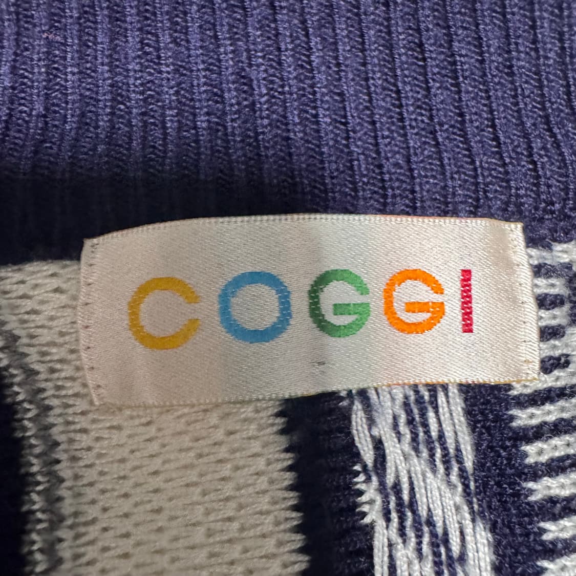 COGGI 쿠지 케이블 니트 가디건 상품이미지3