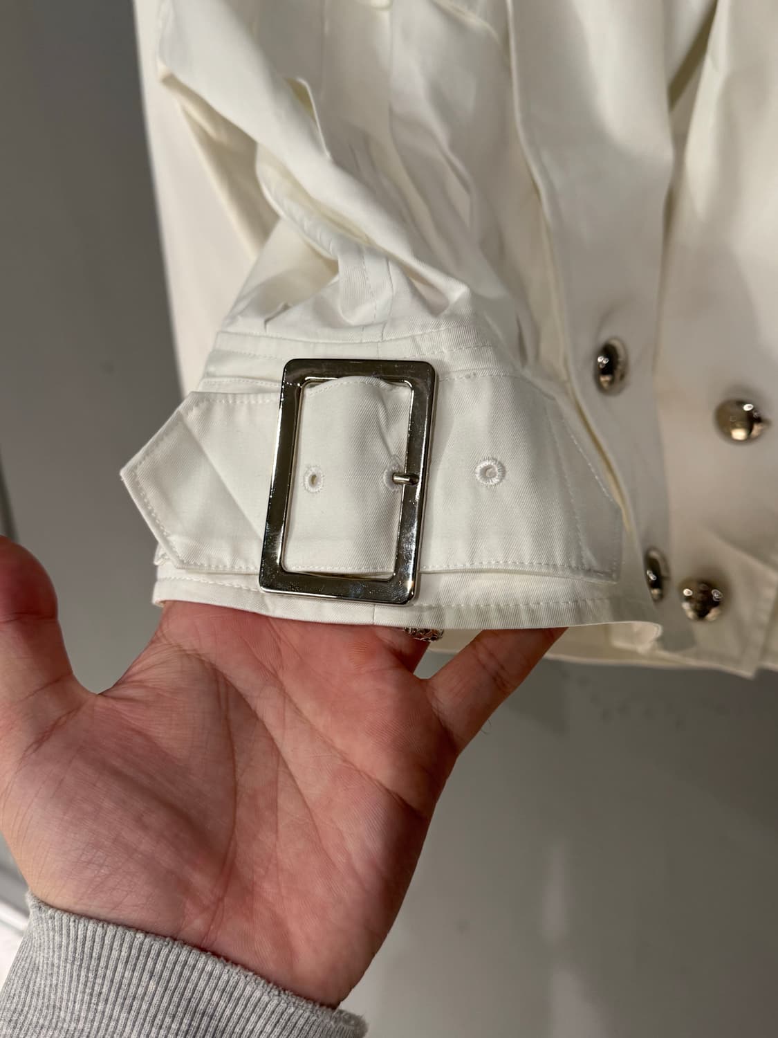 꾸레쥬 더블 화이트 크롭 봄버자켓  상품이미지8