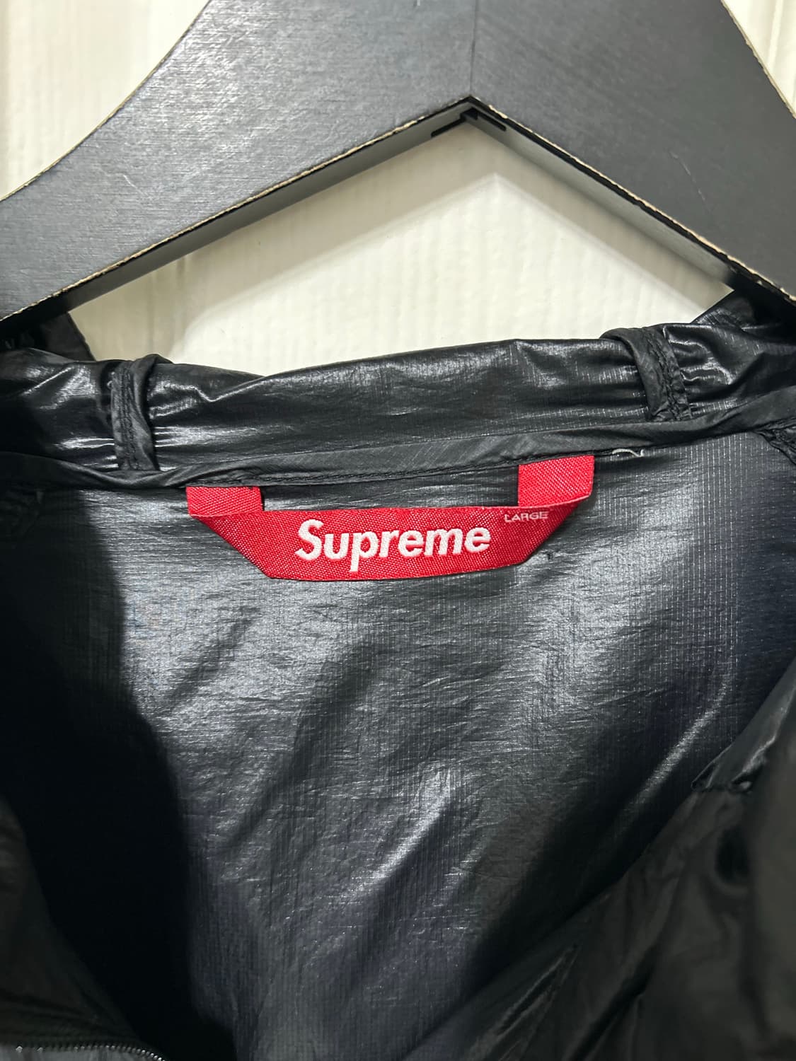 Supreme pertex zip up windbreaker  상품이미지3