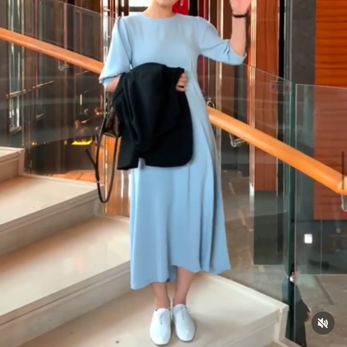 새상품 ) 임블리 하늘색 에이라인 원피스 상품이미지1