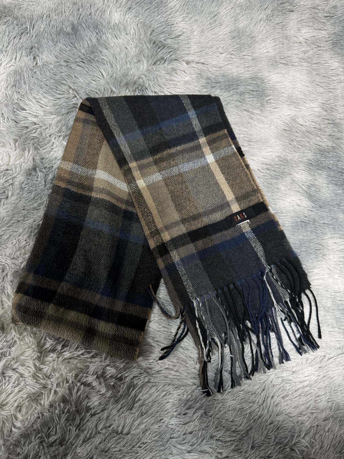 닥스 머플러 상품이미지1