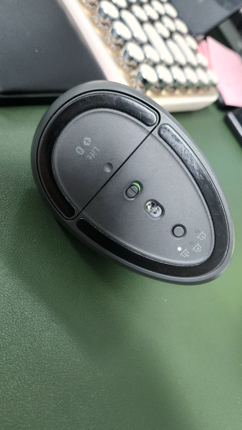 # 로지텍 리프트 블랙 국내정품 버티컬마우스 lift 무소음마우스 상품이미지7