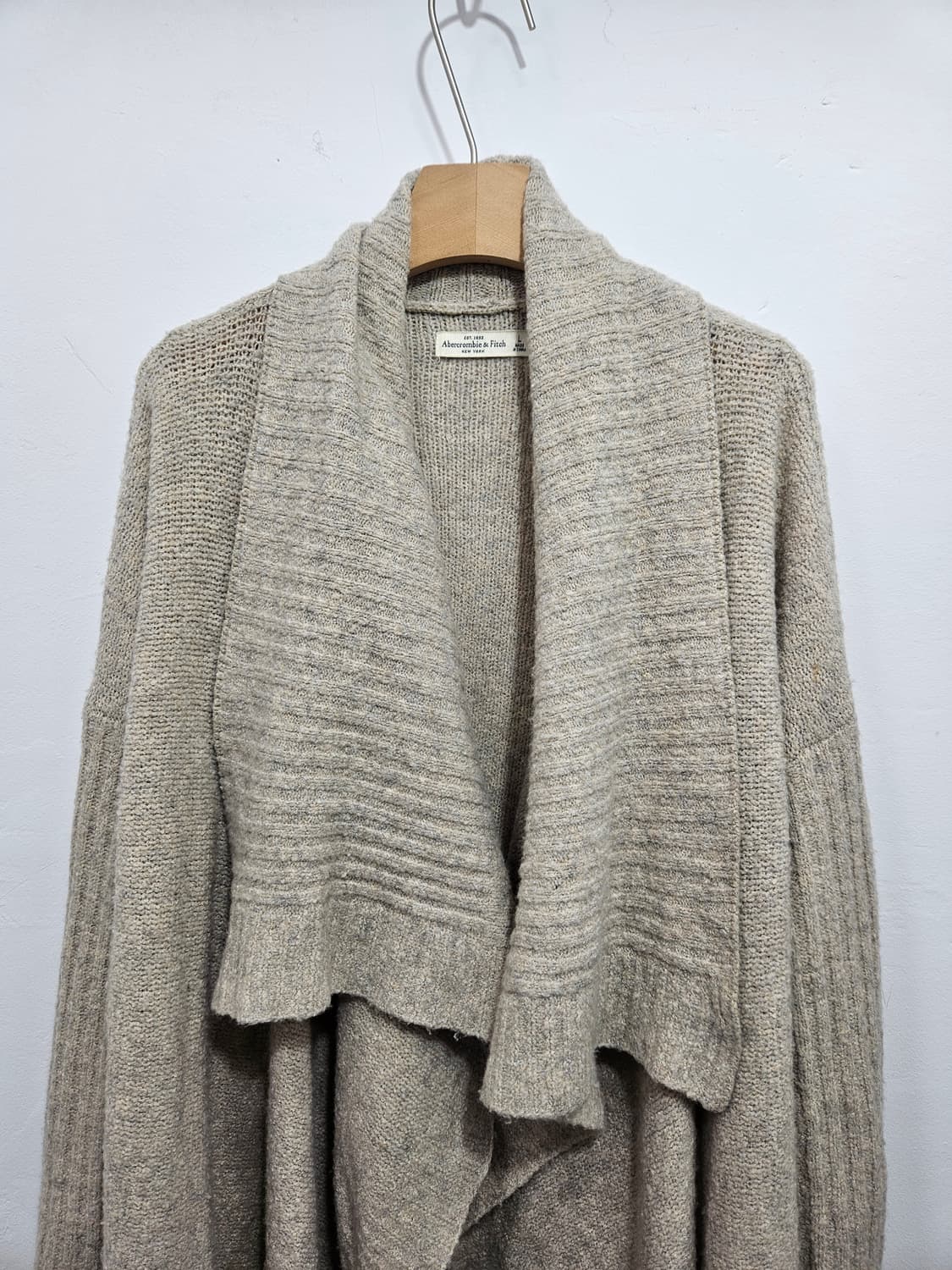 아베크롬비 앤 피치 울혼방 니트 가디건 L 상품이미지2