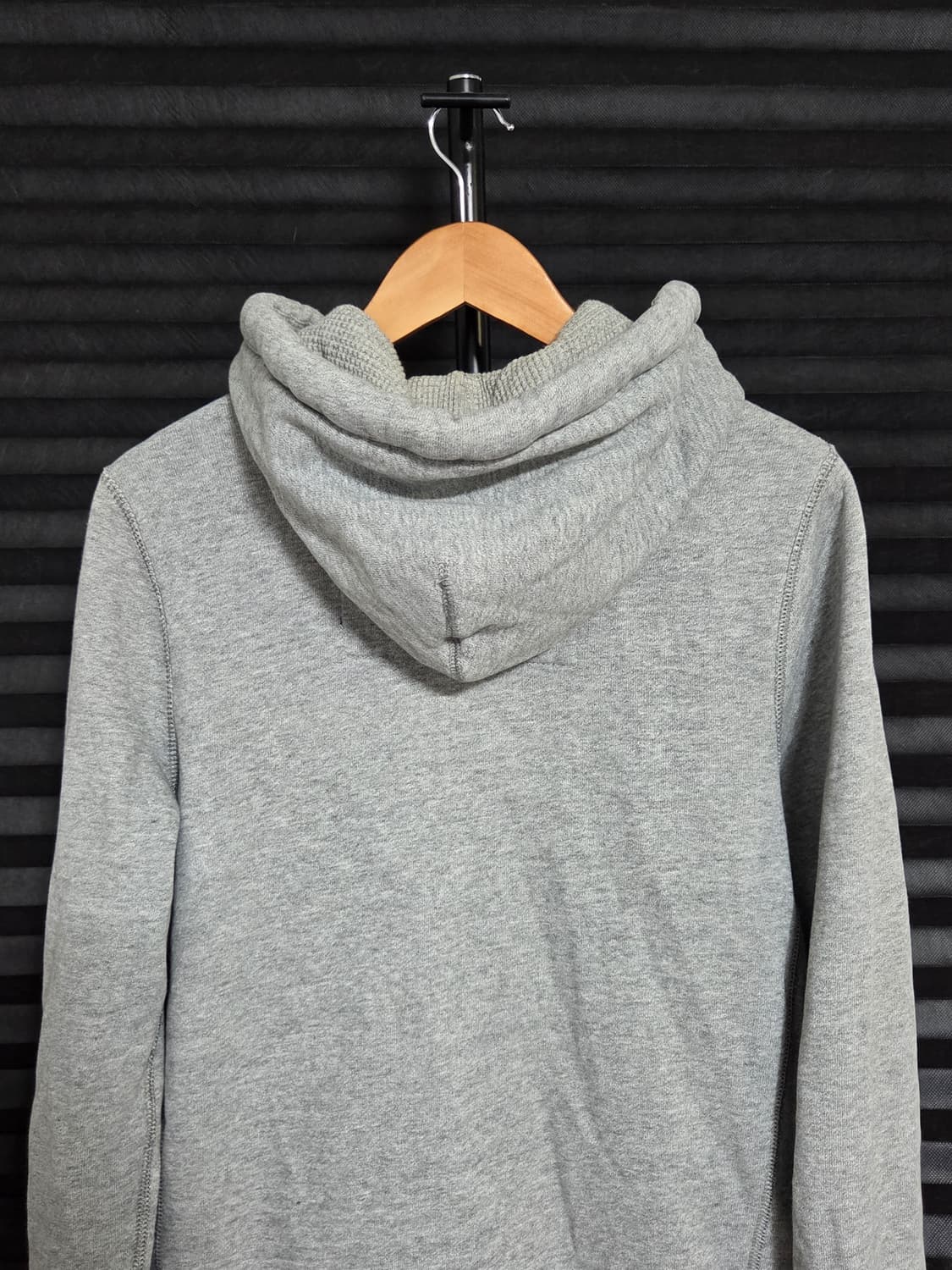 [아베크롬비 앤 피치] 아플리케 디스트로이드 후드집업 | 00178 상품이미지6