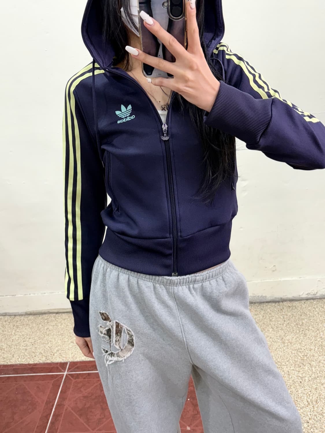 아디다스 후드 집업 상품이미지1