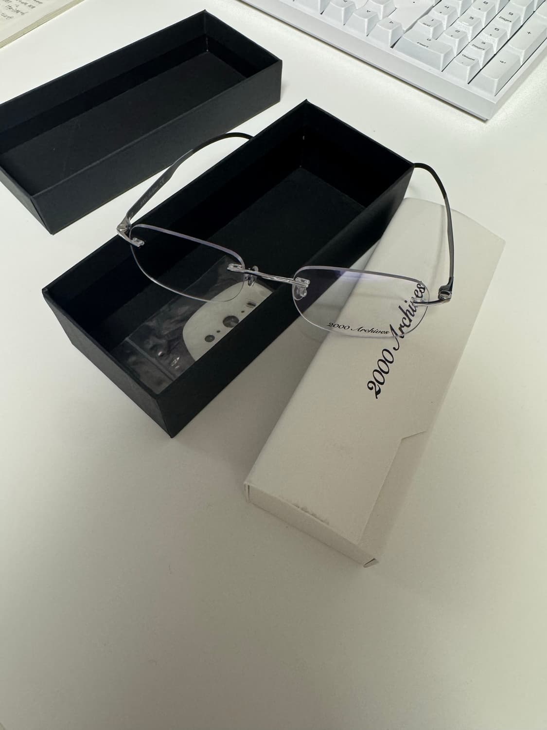 2000 아카이브 긱시크(카리나,안유진 착용) 상품이미지1