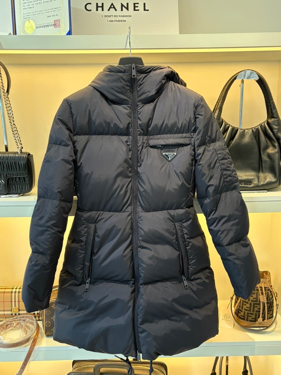 [정품/36size] 프라다 리나일론 패딩 상품이미지1