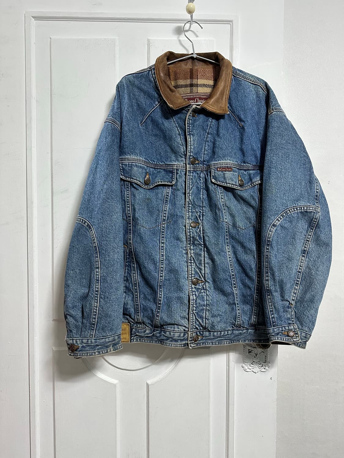 말보로클래식 레더 카라 데님 트러커자켓 상품이미지1