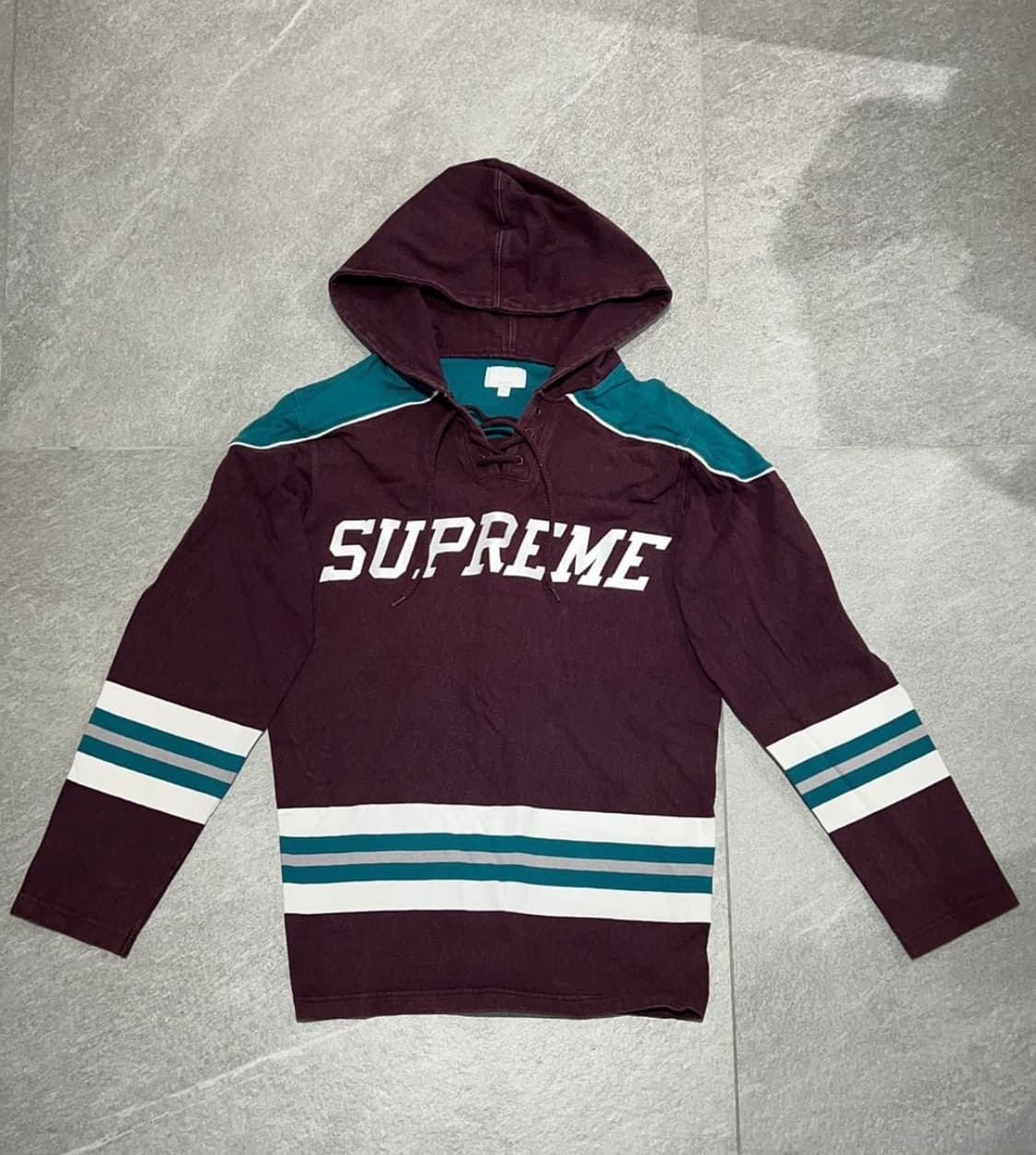 슈프림 후드티 상품이미지1