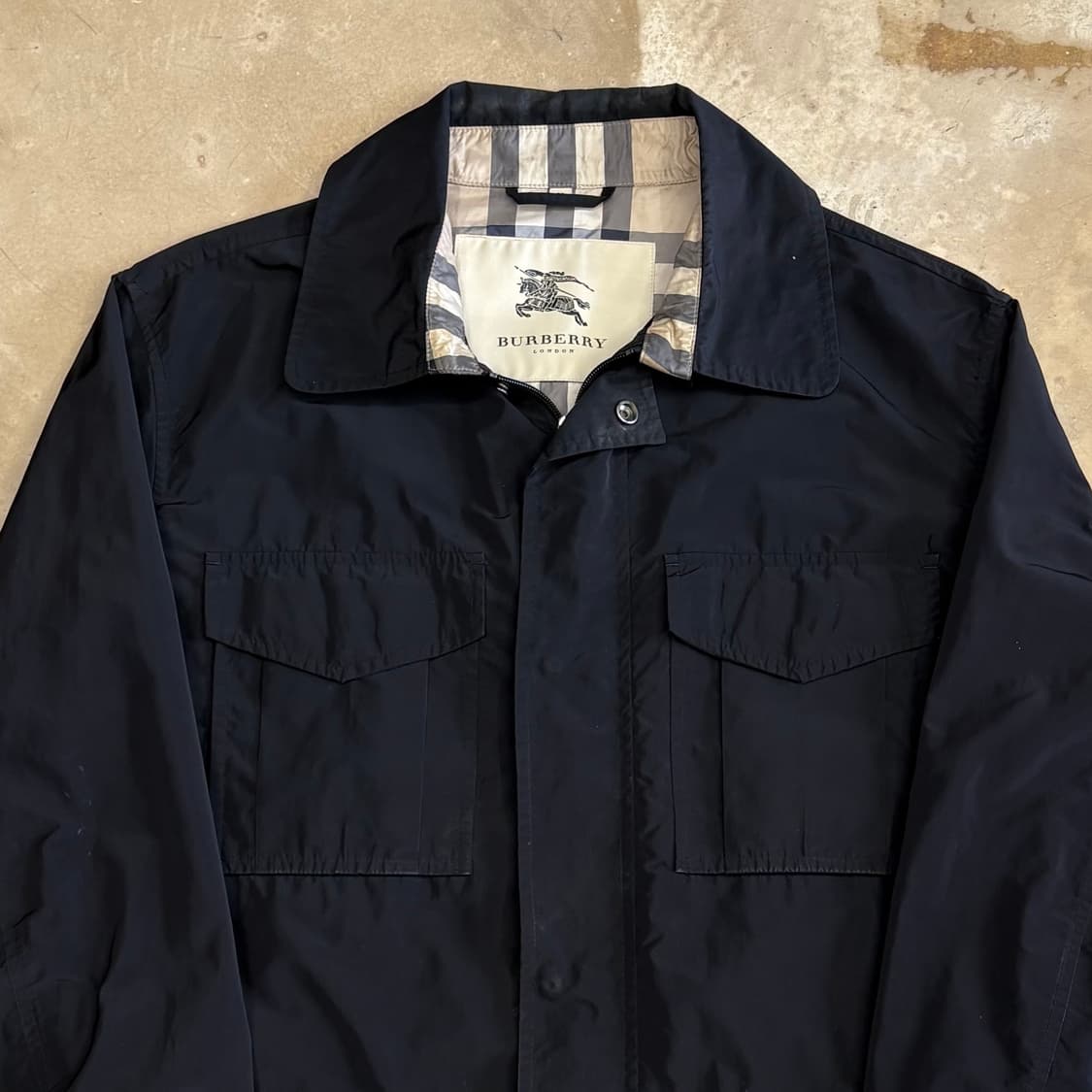 M 버버리 블랙 카고 집업버튼 자켓 상품이미지1