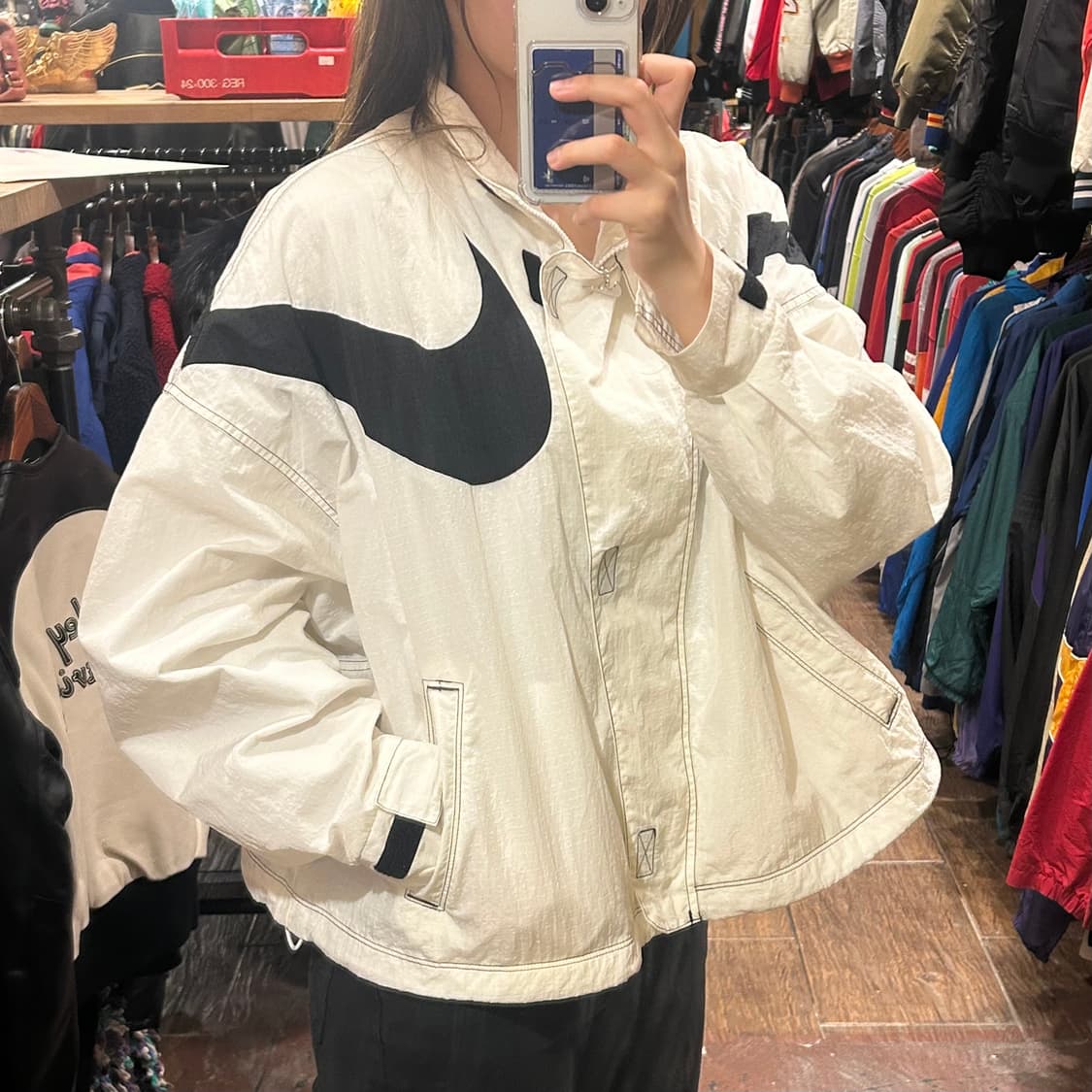 [HI] nike 나이키 바람막이 화이트  상품이미지4