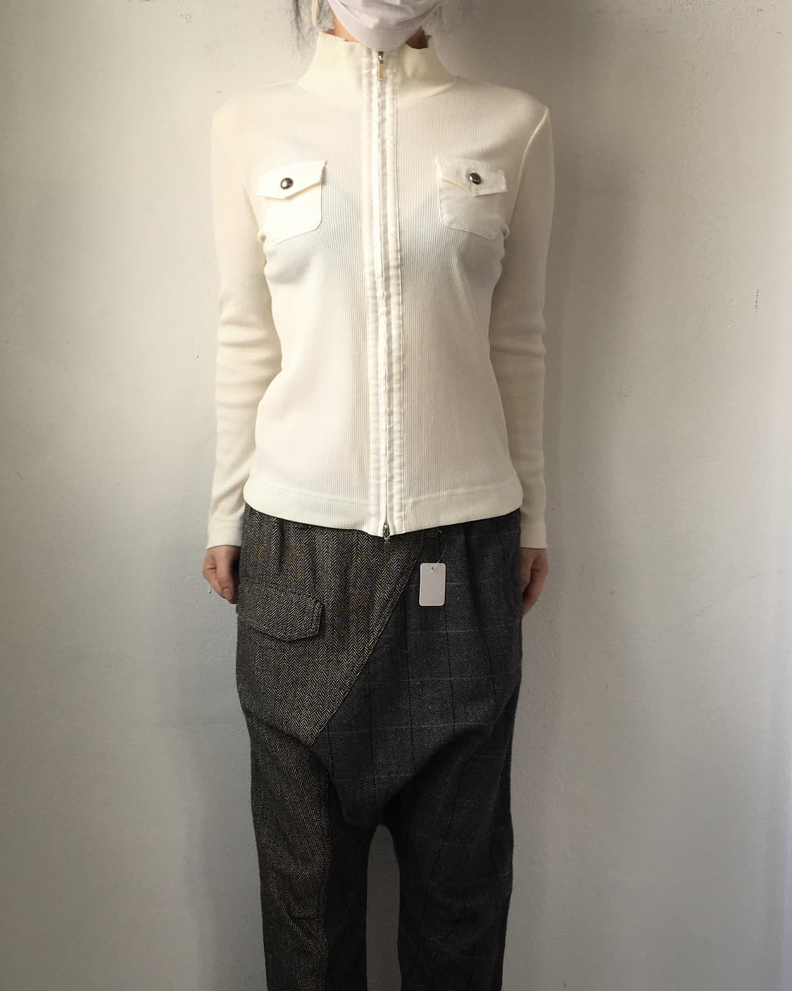 Pocket point high neck ribbed zip up 상품이미지1