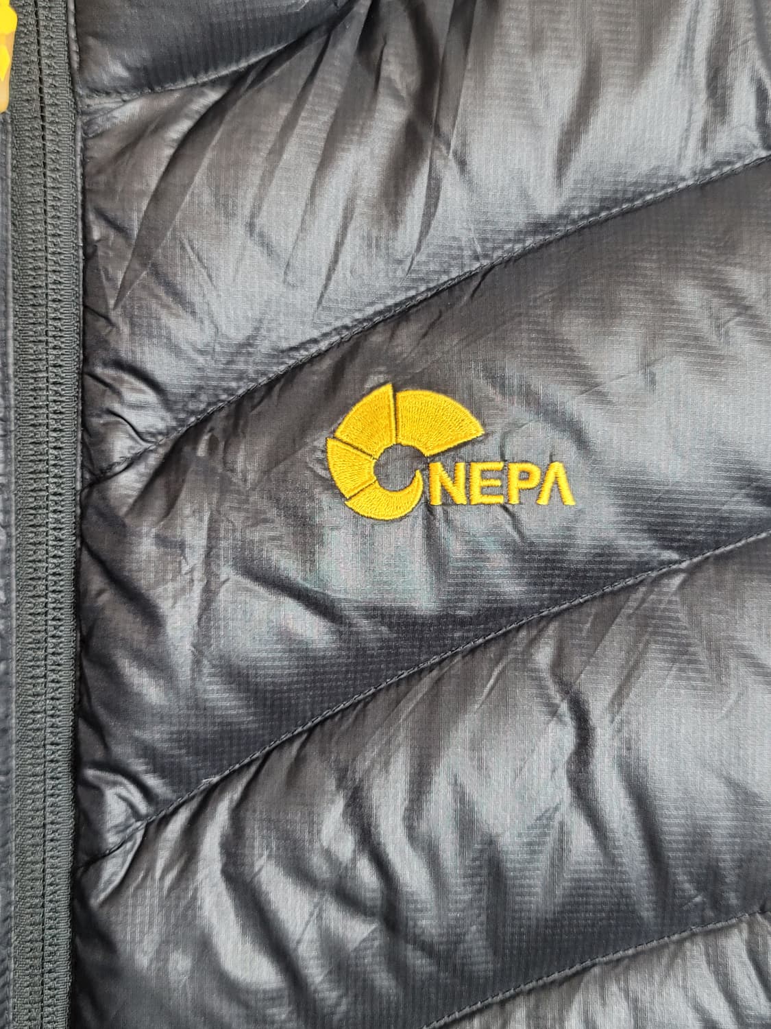 네파(여성용) 에볼루션 800필파워 구스다운(거위털) 경량패딩점퍼 판매 상품이미지5