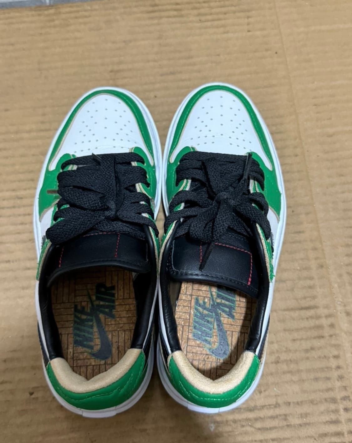 나이키 조던1 로우SE 230 DQ8394-301 상품이미지2