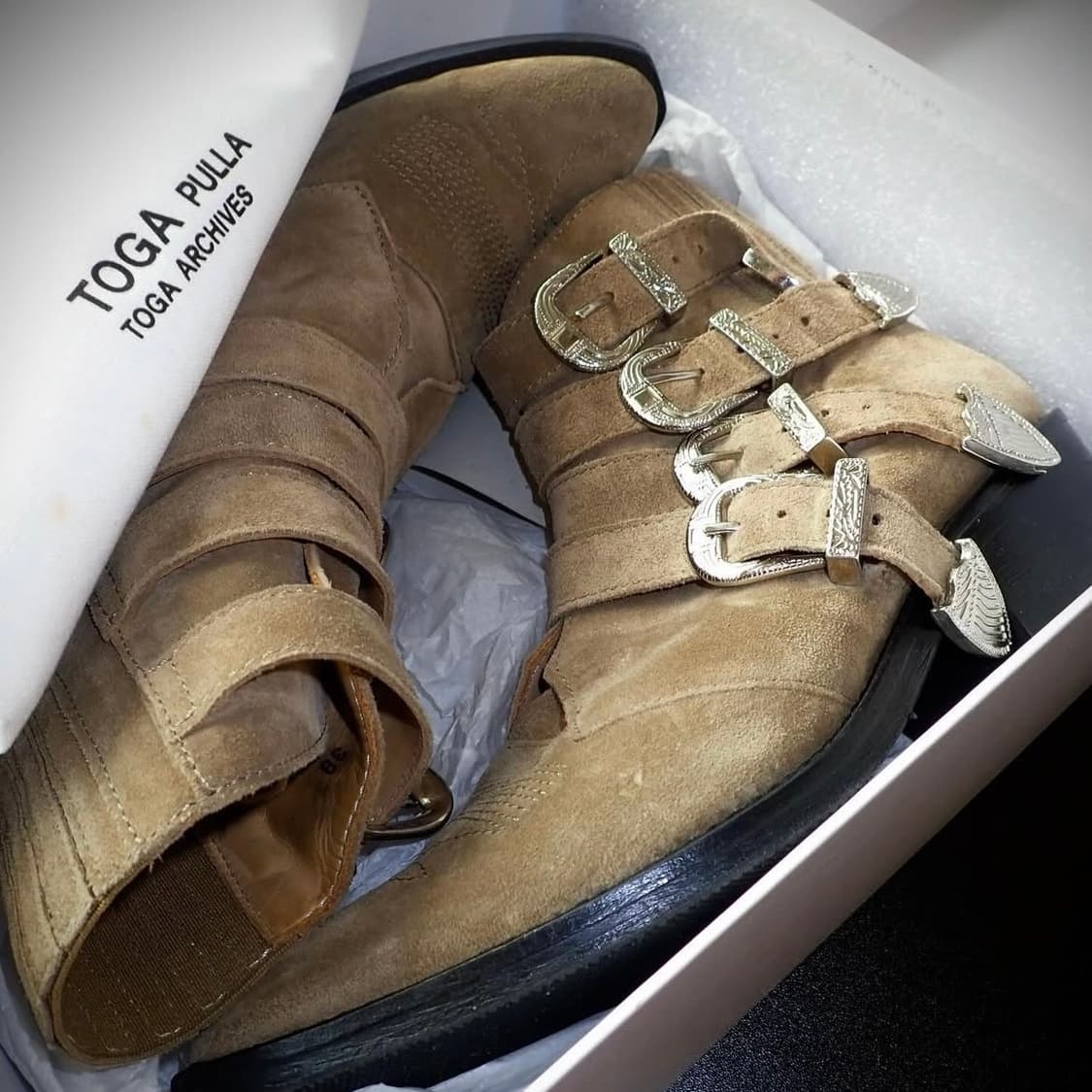 TOGA PULLA BROWN 상품이미지3