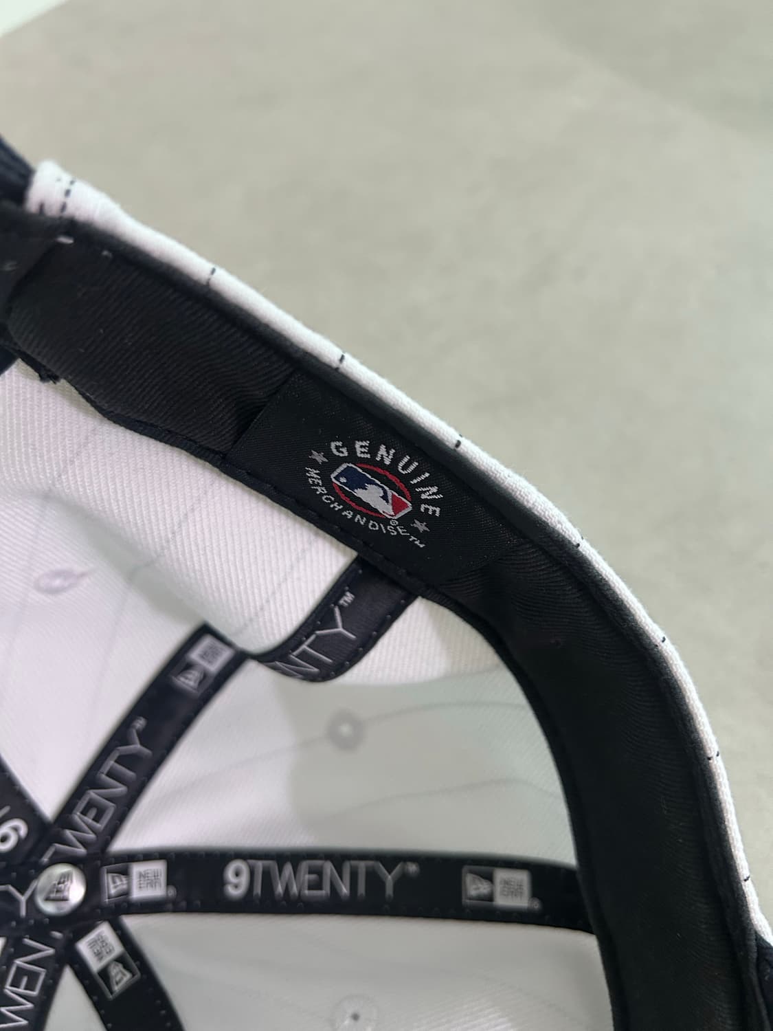 뉴에라 x MOMA 상품이미지7