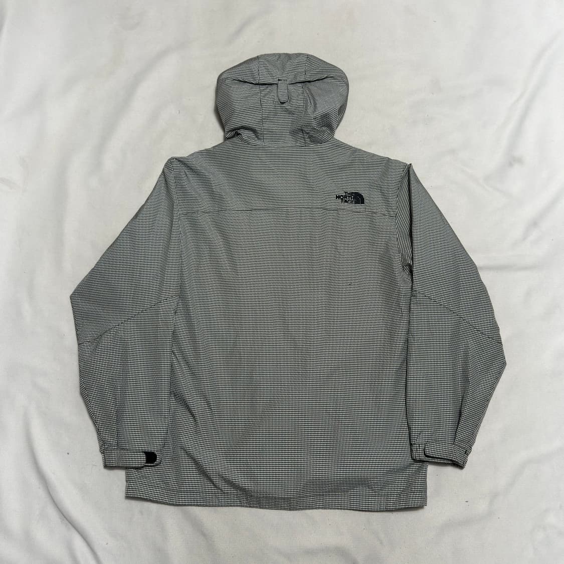100 노스페이스 체크보드 후드 바람막이 상품이미지3