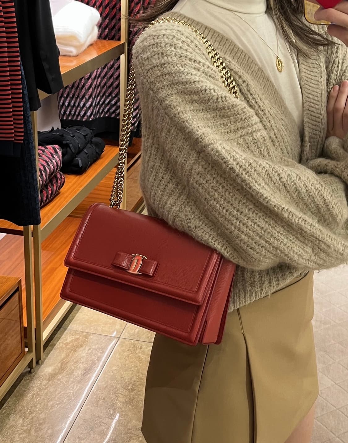 페라가모 빨간색 체인백 여성 가방 상품이미지3