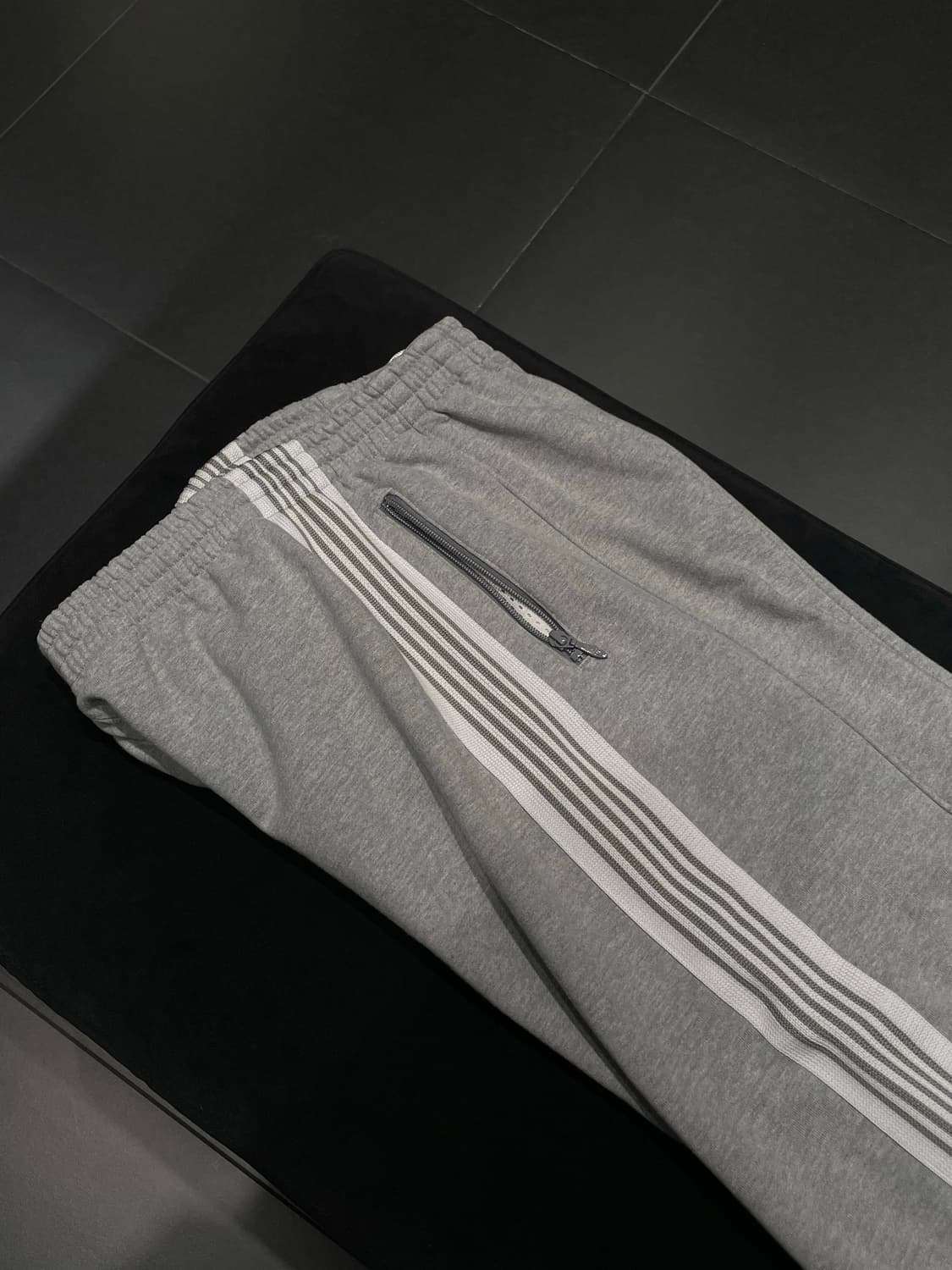 니들스 hd팬츠 그레이  상품이미지2