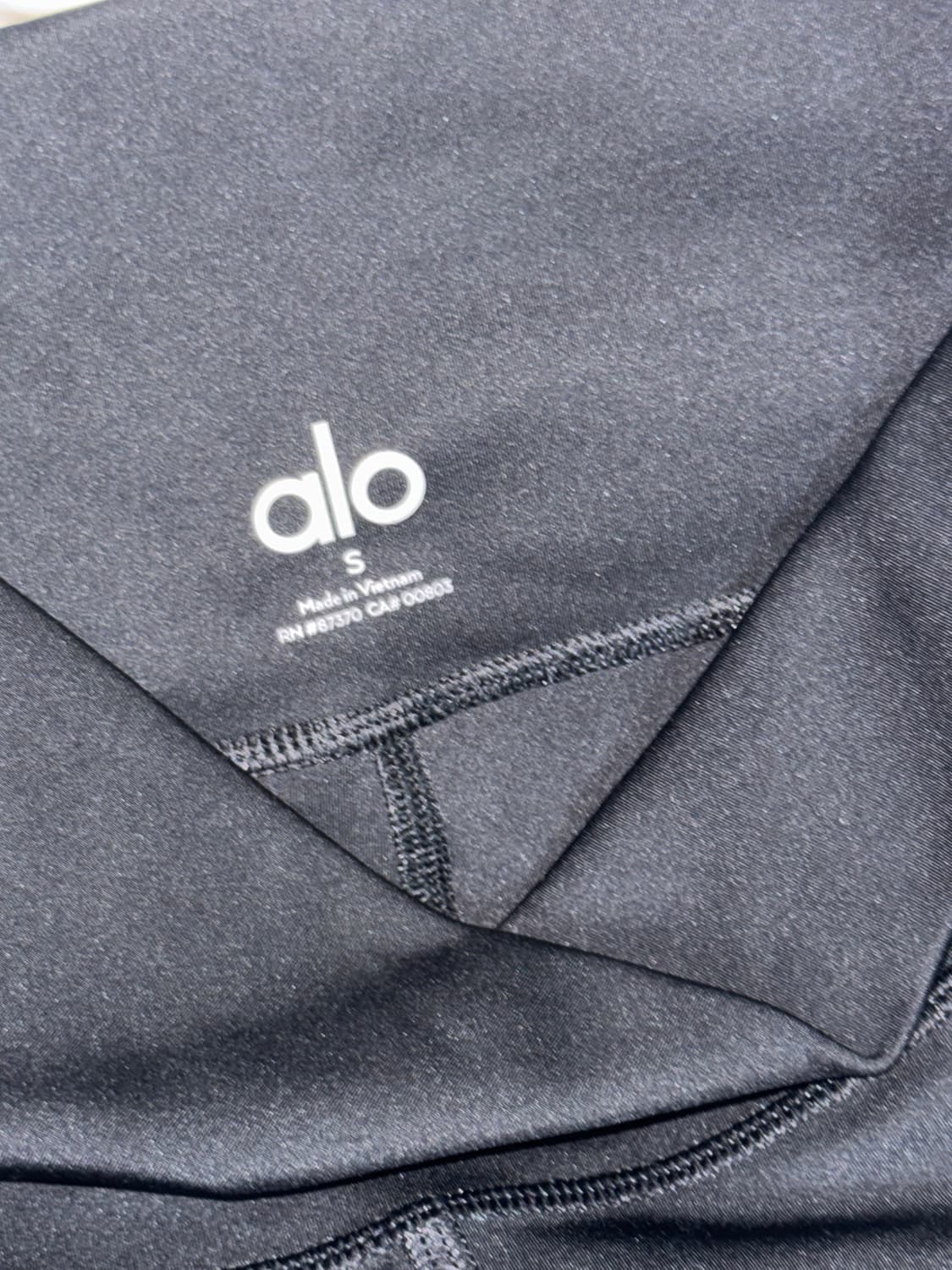 알로 반바지 요가복 alo high wasit airlift short 상품이미지7