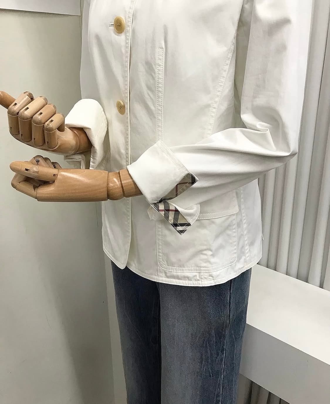 버버리 화이트 코튼 자켓 상품이미지9