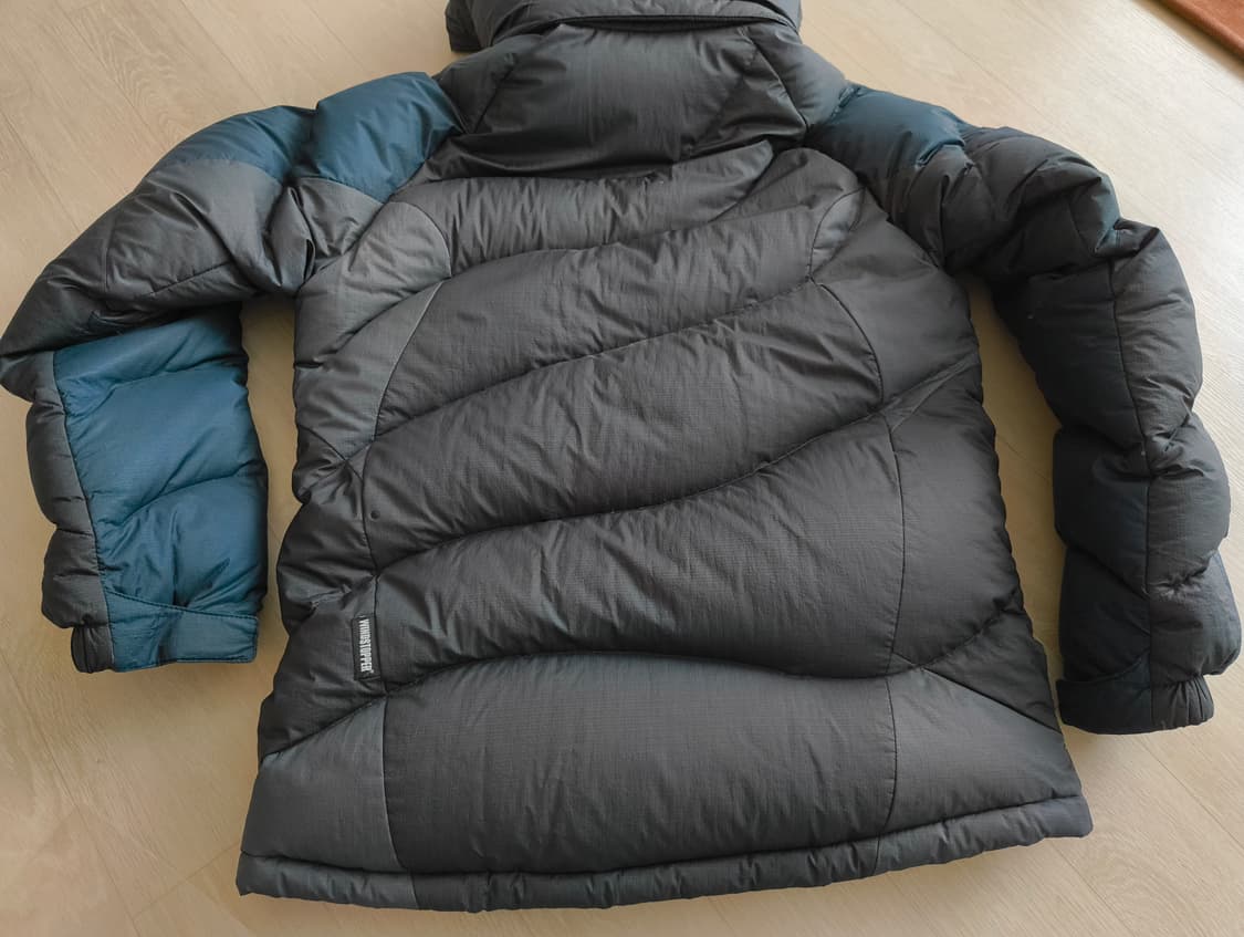 블랙야크 익스트림 피크 구스다운 패딩 95사이즈 상품이미지9