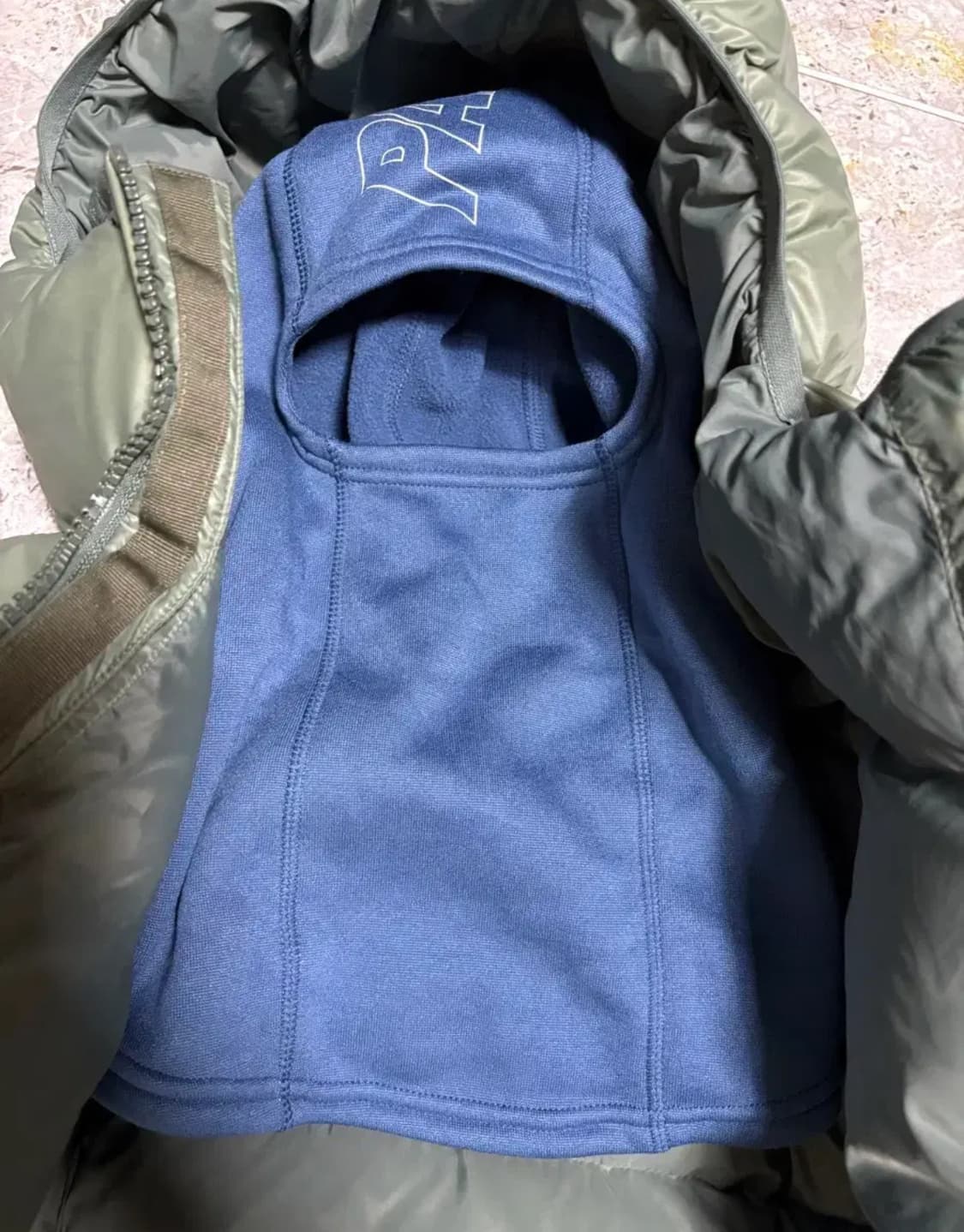 팔라스 퍼텍스 오파크 바라클라바 푸파 그린 24FW l사이즈 상품이미지4