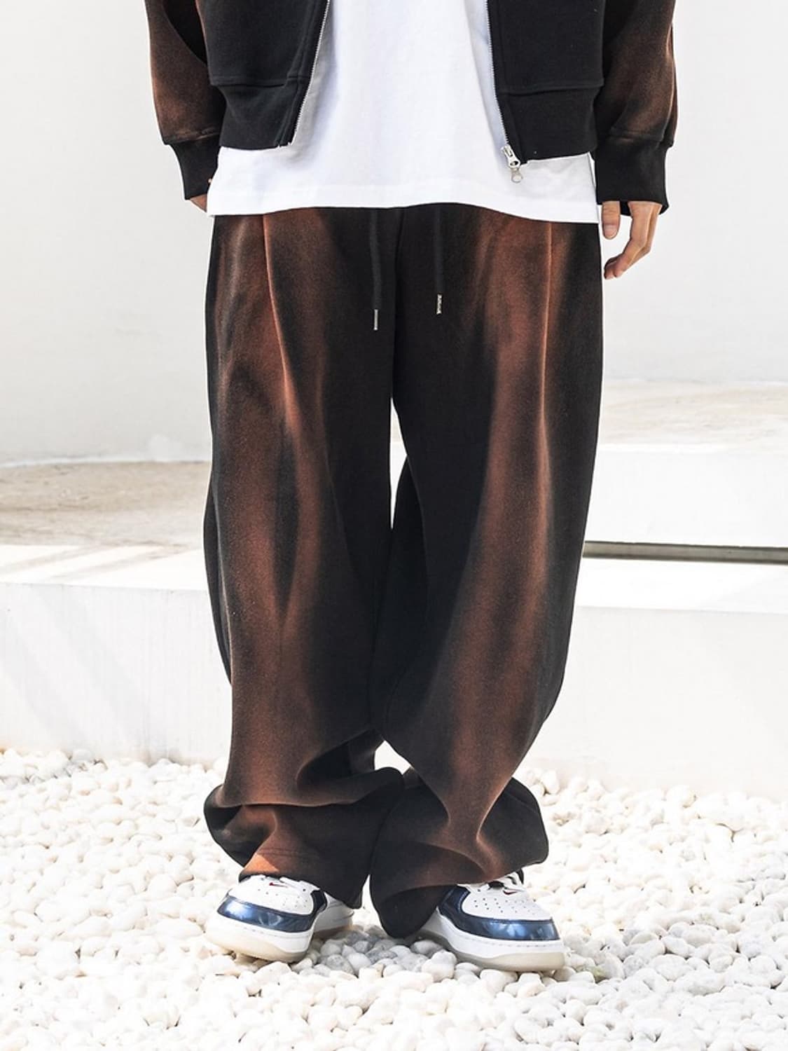 매스노운 워시드 포턱 플리츠 벌룬 트레이닝 팬츠 L 상품이미지1