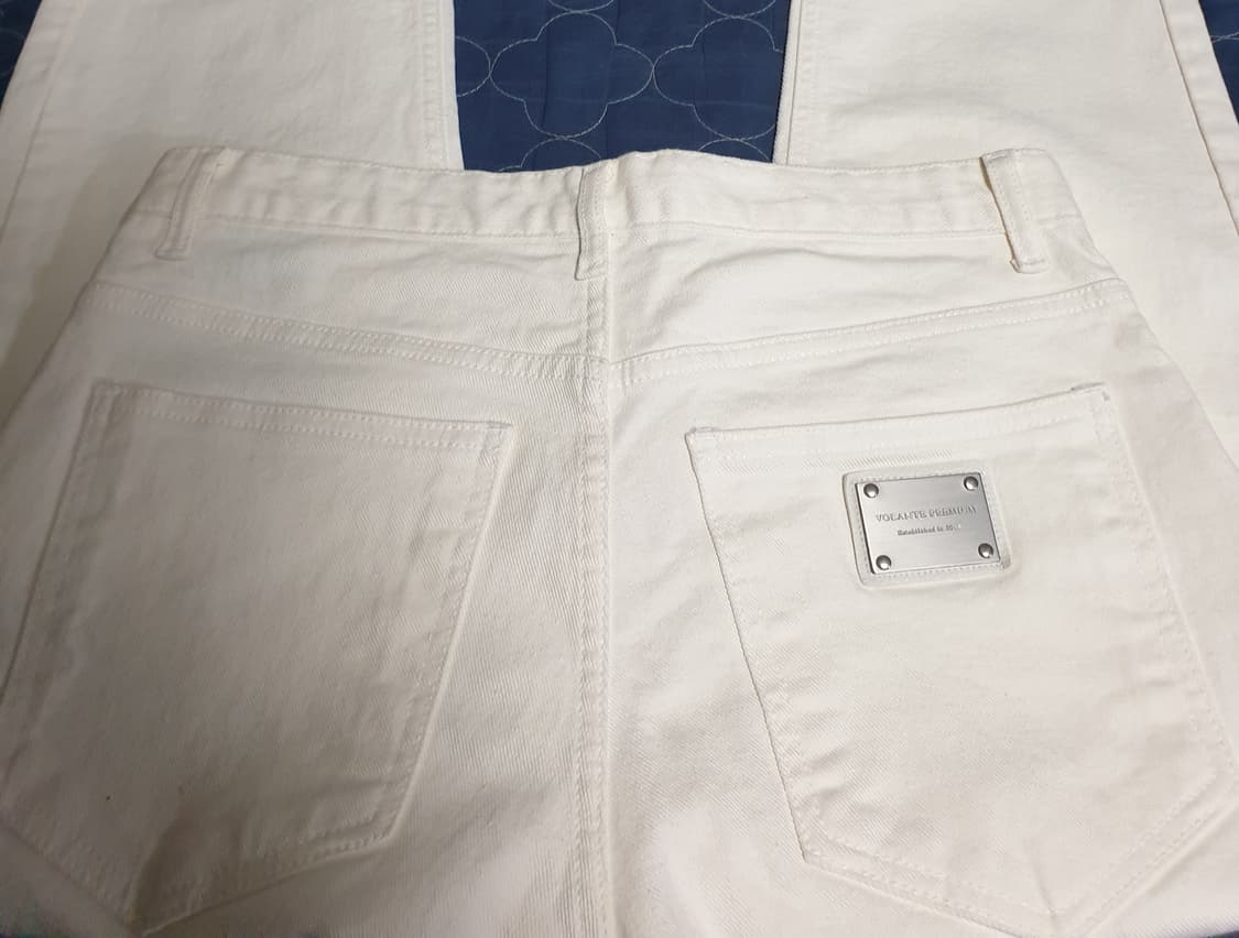 볼란테 프리미엄 백포켓 실버탭 스판 슬림 크림진 팬츠 (1사이즈) 상품이미지3