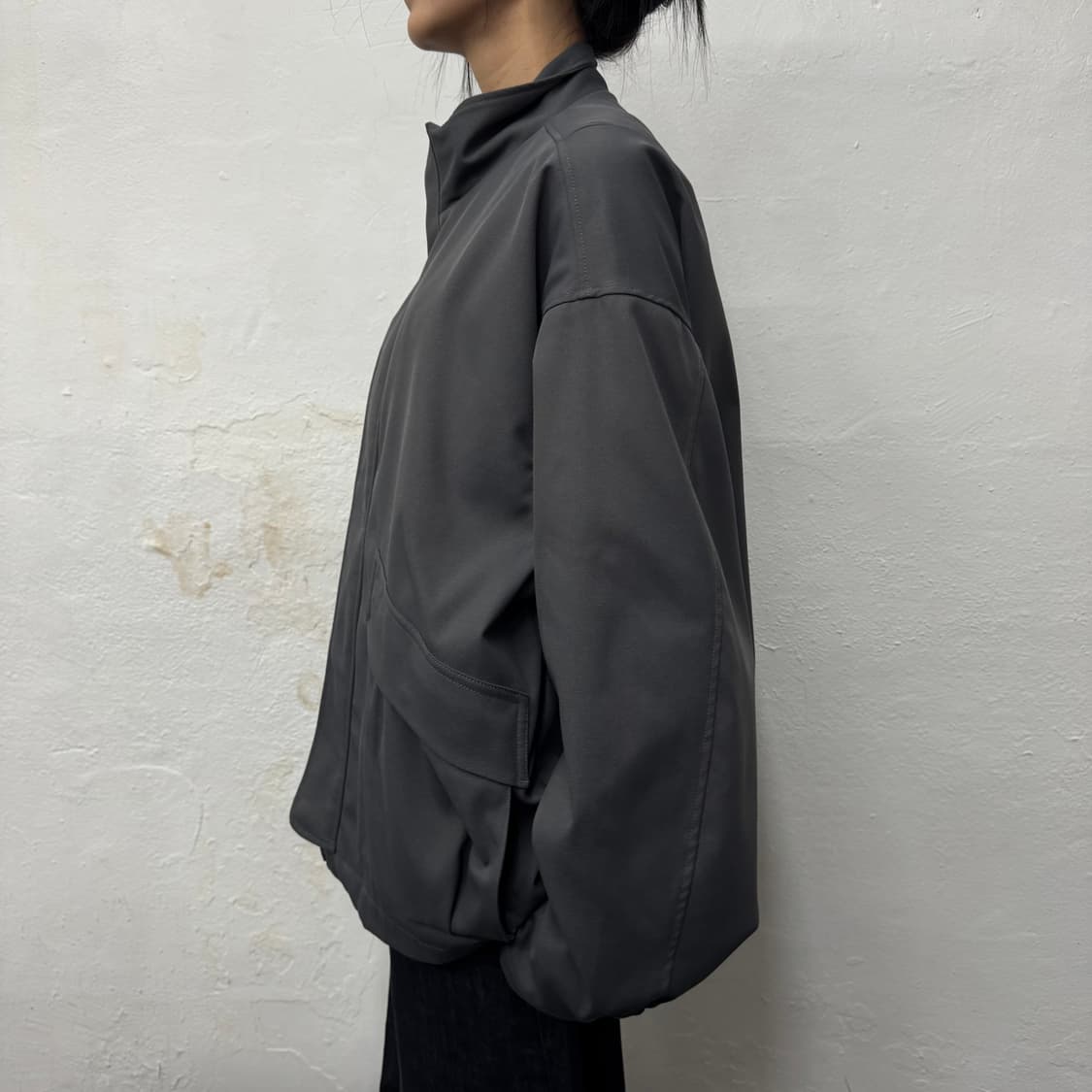 레이지블루 그레이컬러 폴리에스터 혼방 스트랩 하이넥 밀리터리 자켓 상품이미지2