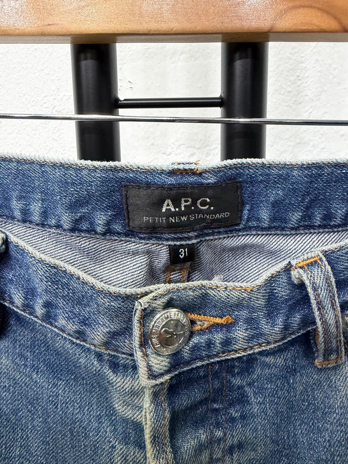 정품) A.P.C. 아페쎄 남성 뉴스탠다드 데님 워싱진 31  상품이미지5