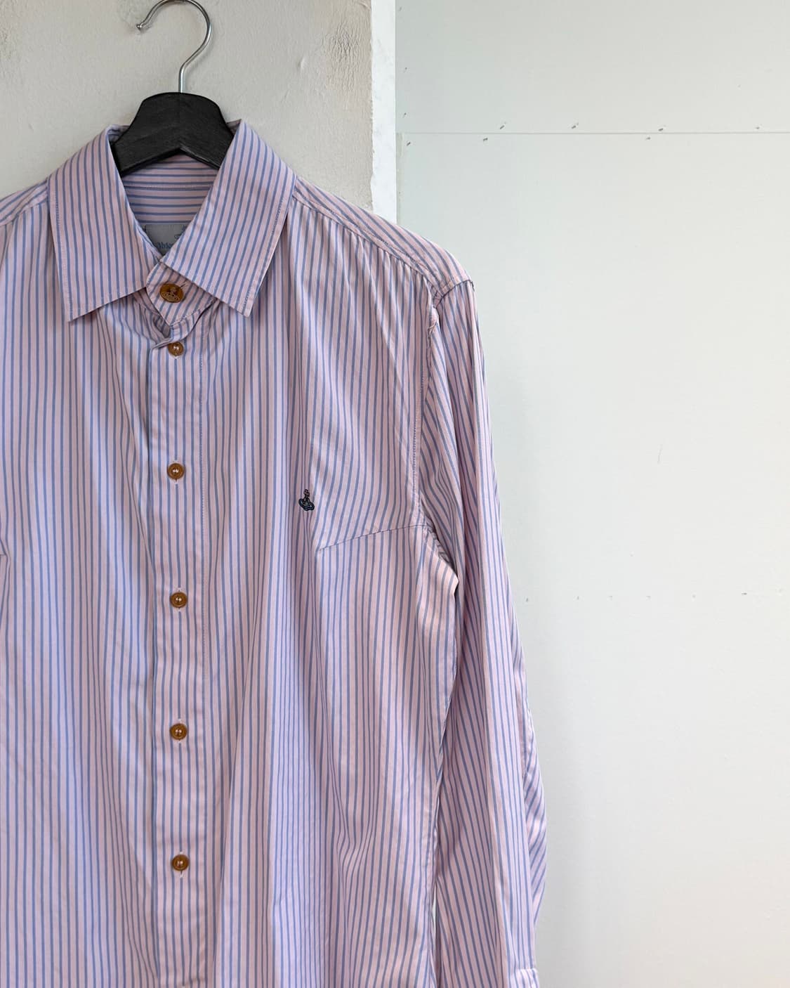 비비안웨스트우드 맨 핑크 스트라이프 orb자수 셔츠 상품이미지5