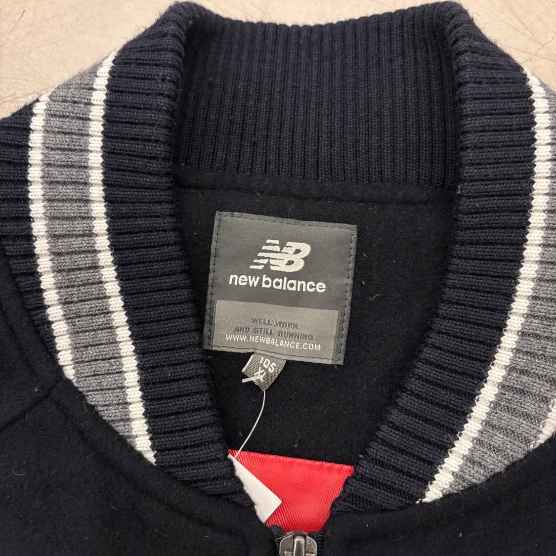 뉴발란스 보스턴 패치로고 바시티 자켓 상품이미지3