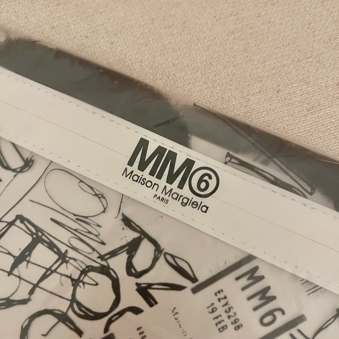 SPUR X MM6 메종 마르지엘라 한정 일본 무크지 클리어 파우치 상품이미지5