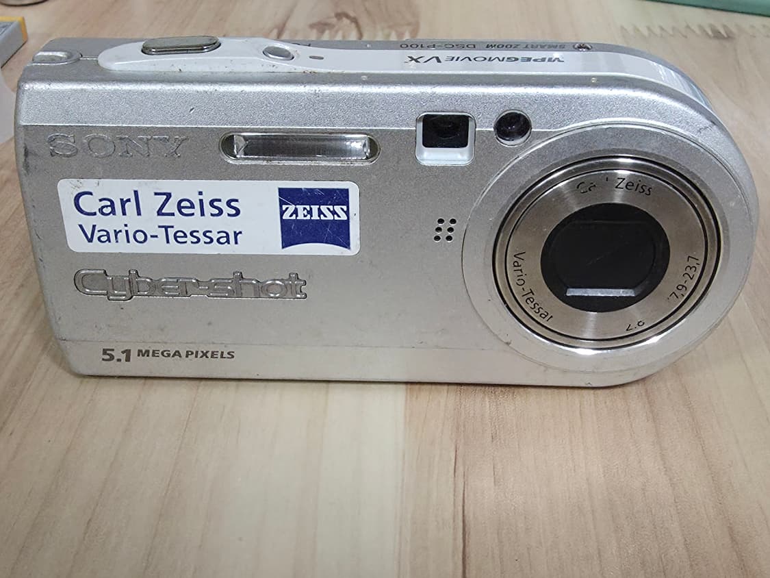 소니 사이버샷 DSC-P100 빈티지 디지털카메라 상품이미지1