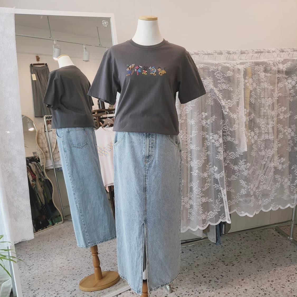DisneyxUniqlo 캐릭터 자수 UT 상품이미지2