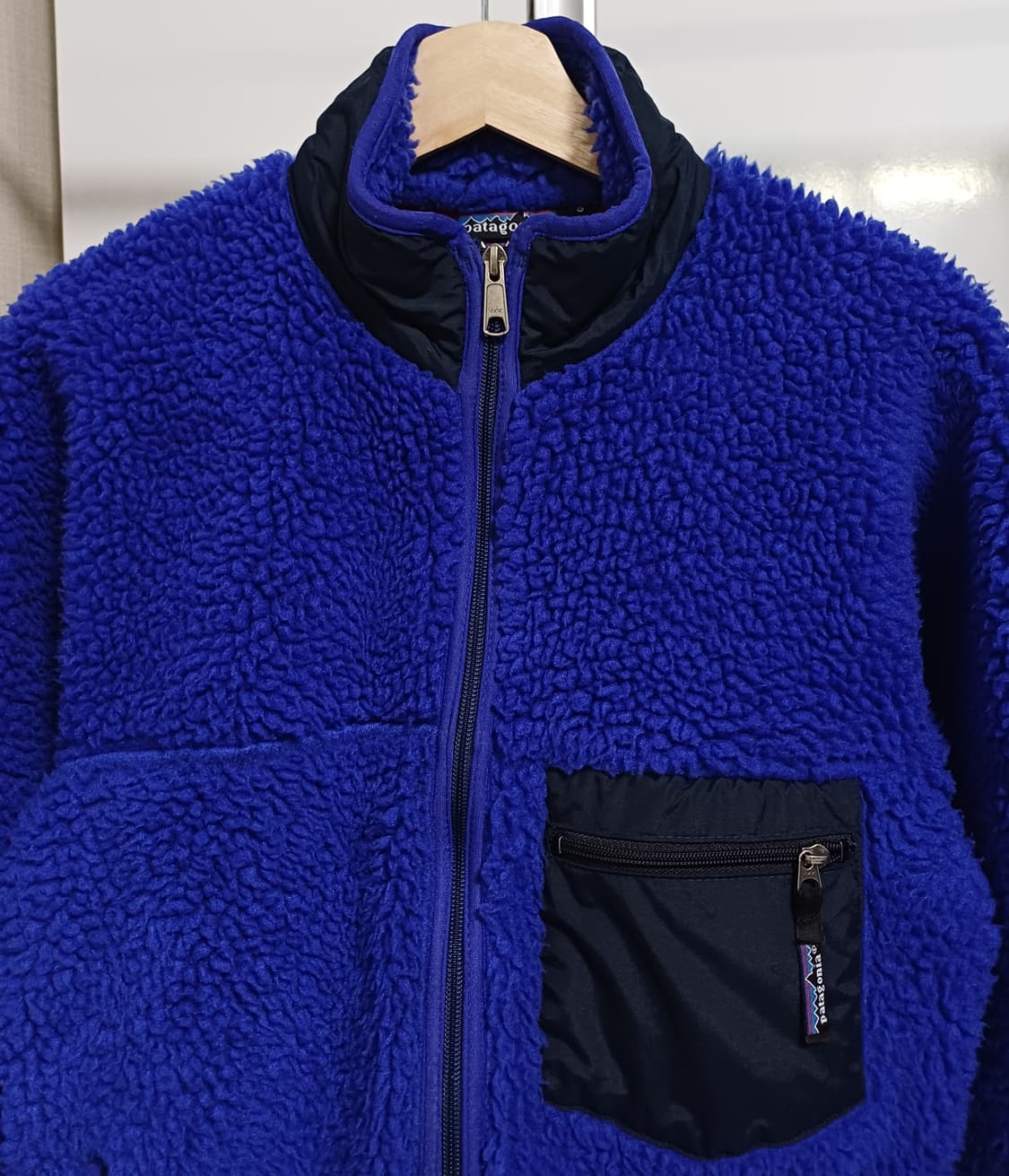 🇺🇸 파타고니아 딥파일 가디건 - 코발트 블루 상품이미지2