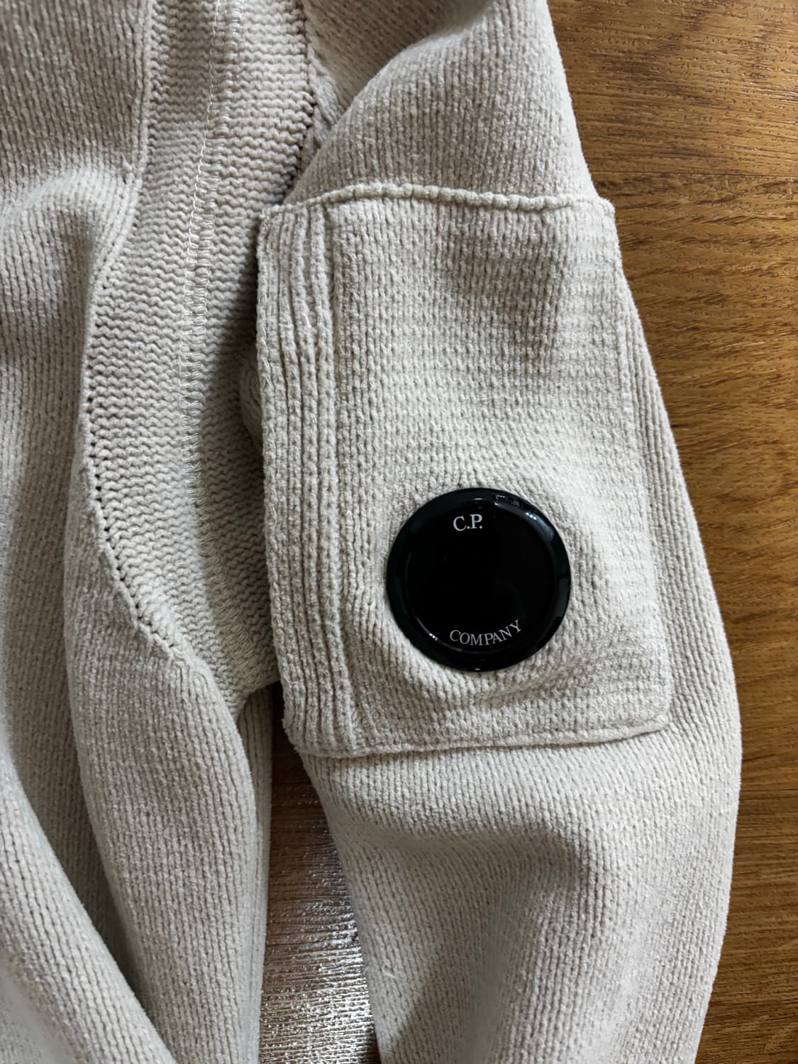 Cp컴퍼니 니트 상품이미지2