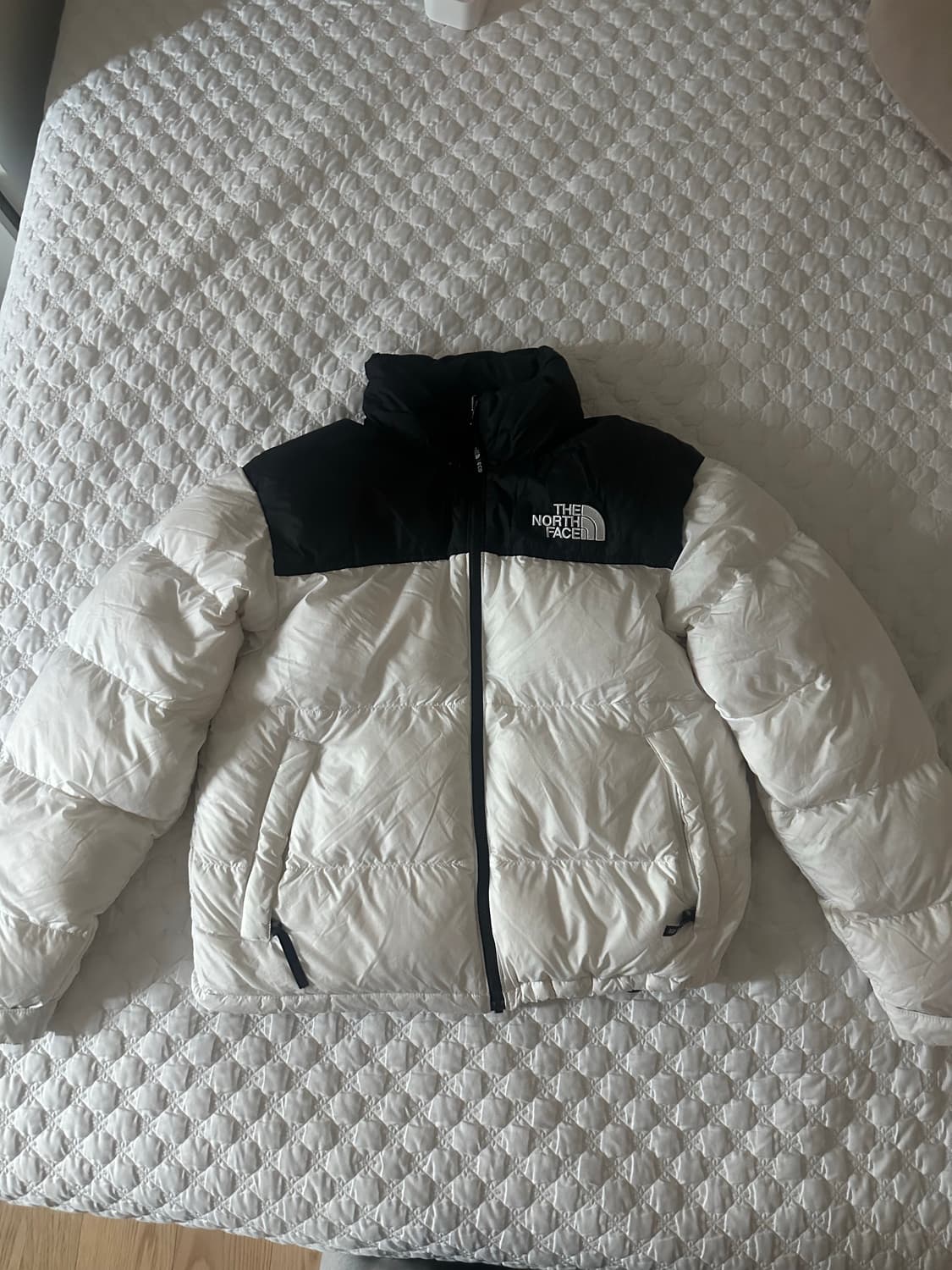 노스페이스 눕시 에코 1996 화이트 L 상품이미지1