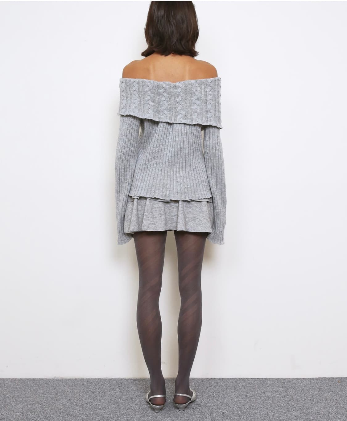 폴리수엠 청키 케이블 오프숄더 그레이 상품이미지4